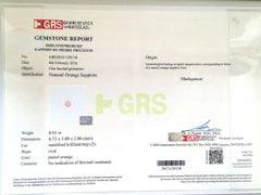 Gemma di zaffiro arancione naturale non riscaldata di 0.91 carati con rapporto GRS