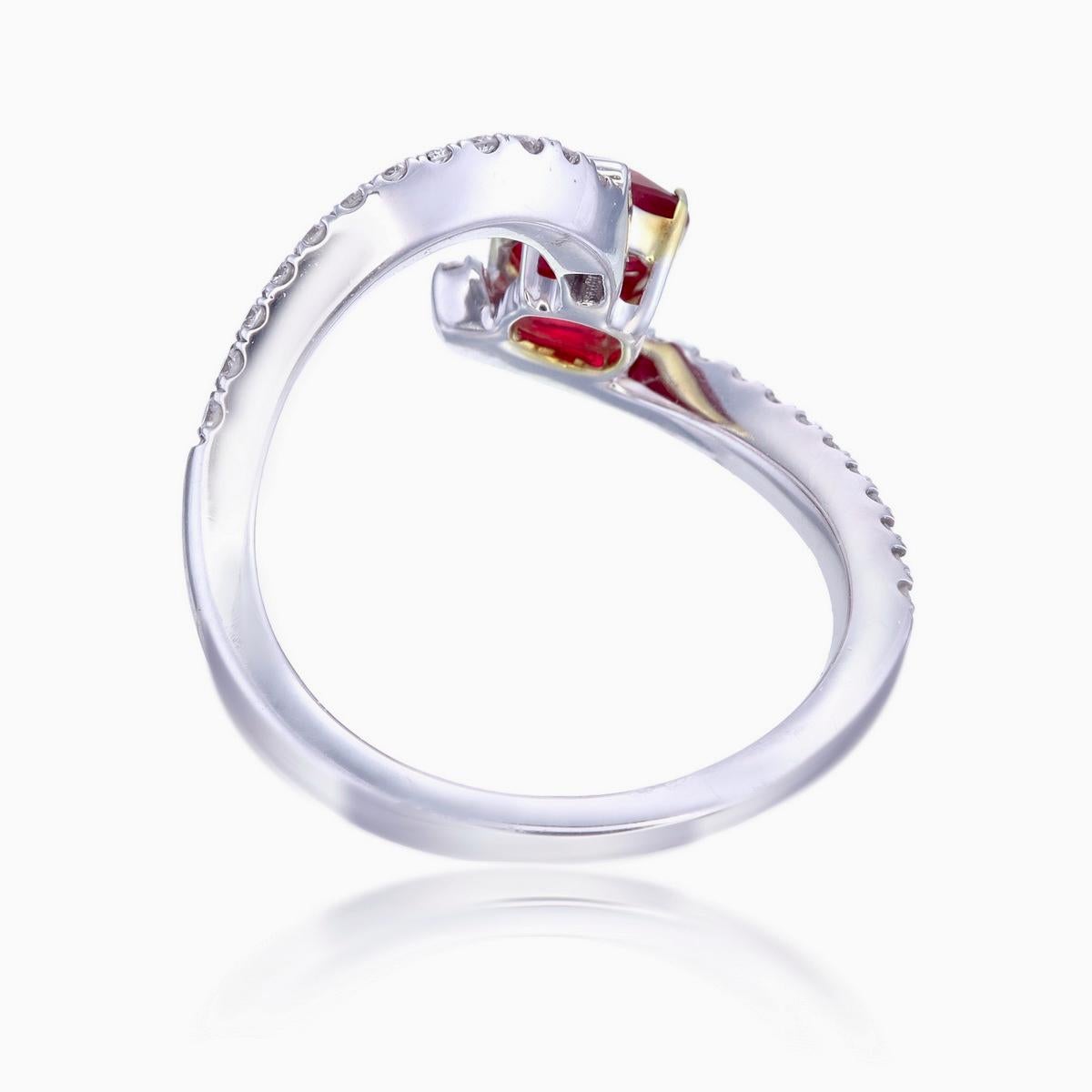 Modern GRS Certified 0.95 Carat Burmese Ruby No Heat Pigeon Blood Ring in 18k Gold For Sale