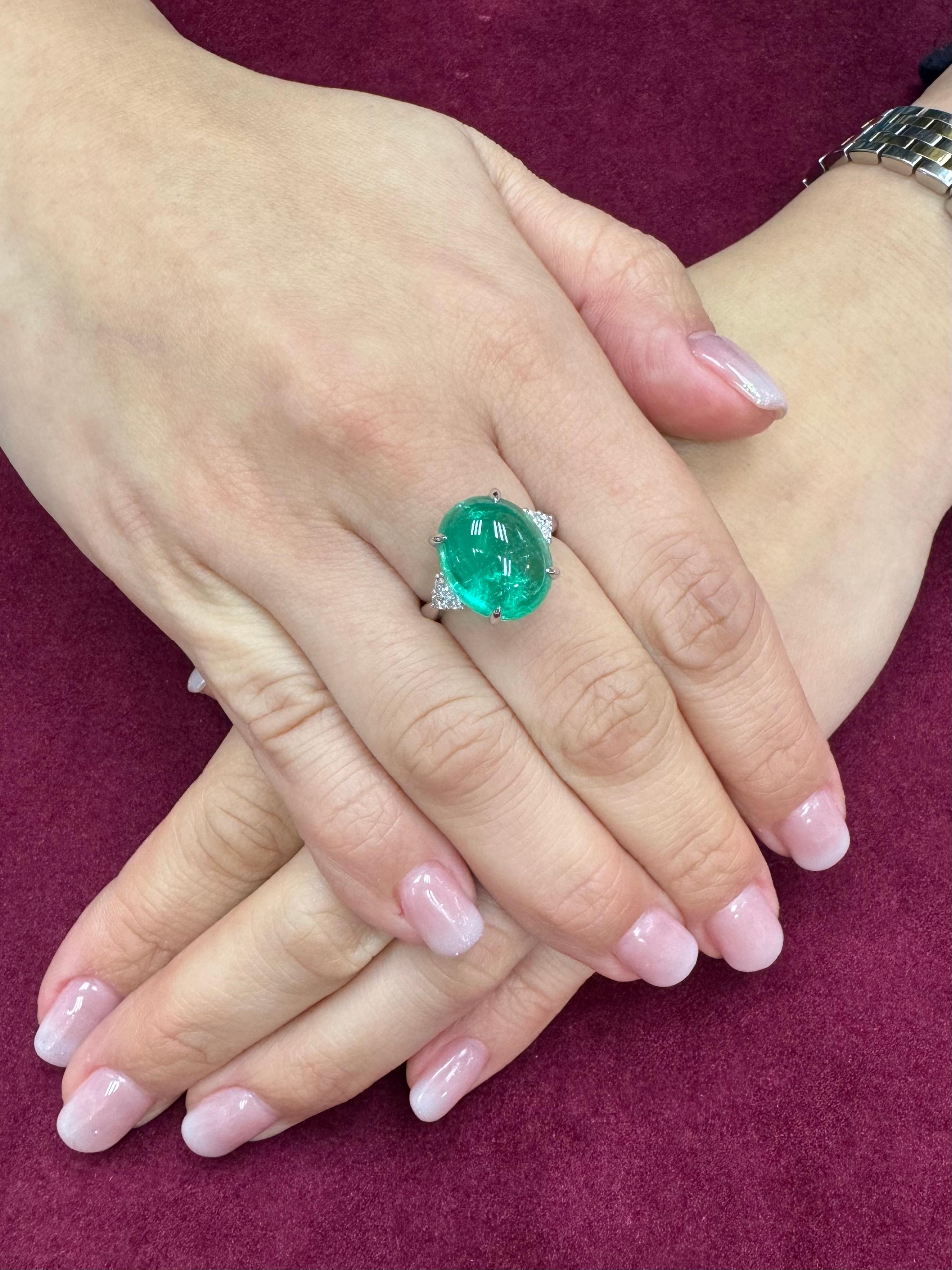 Please check out the HD video! This emerald is certified by GRS lab to be from Colombia. The emerald is large at over 10cts with a very desirable high dome. 99% of emeralds are heavily included and almost all goes through a strong oil treatment.
