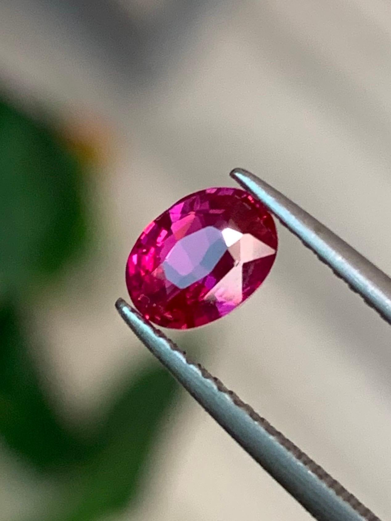 ITEM DESCRIPTION: 
Gem type : Natural Ruby
Origin: Mozambique 
Treatment: No Treatment
Color: Red
shape: Oval
Size:  1.01 Carats

Mozambique unheated rubies that are GRS (GemResearch Swisslab) certified are highly esteemed in the gemstone market for