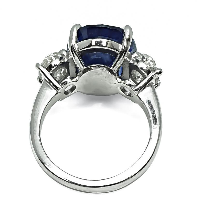 Taglio ovale GRS Certified 10.35ct Sapphire 1.53ct Diamond Engagement Ring