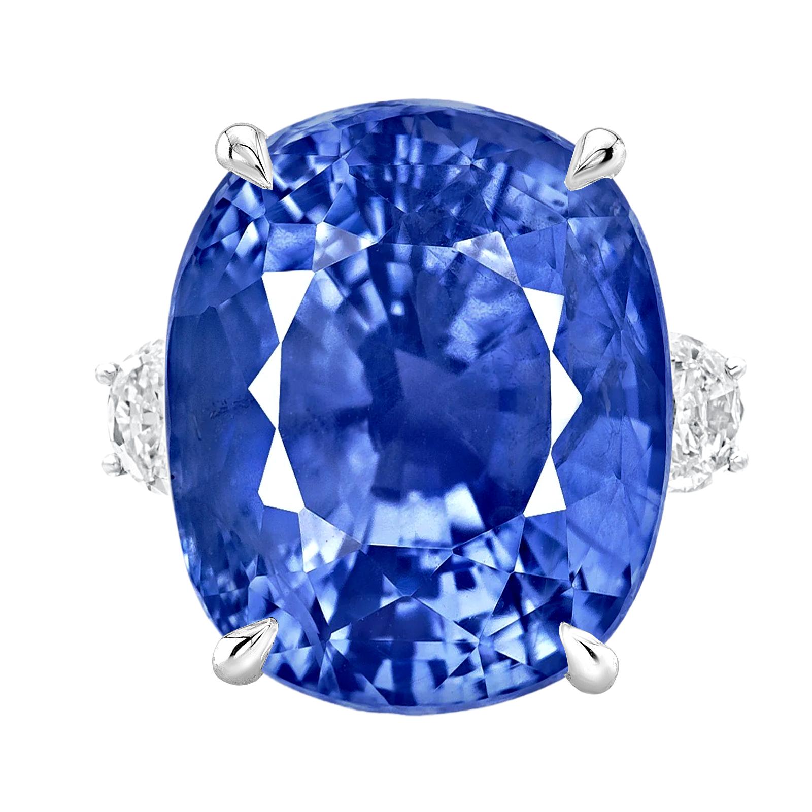 Moderne GRS Certified 11 Carat Ceylon Cushion Sapphire UNHEATED Diamond Ring (bague à diamant non chauffée) en vente