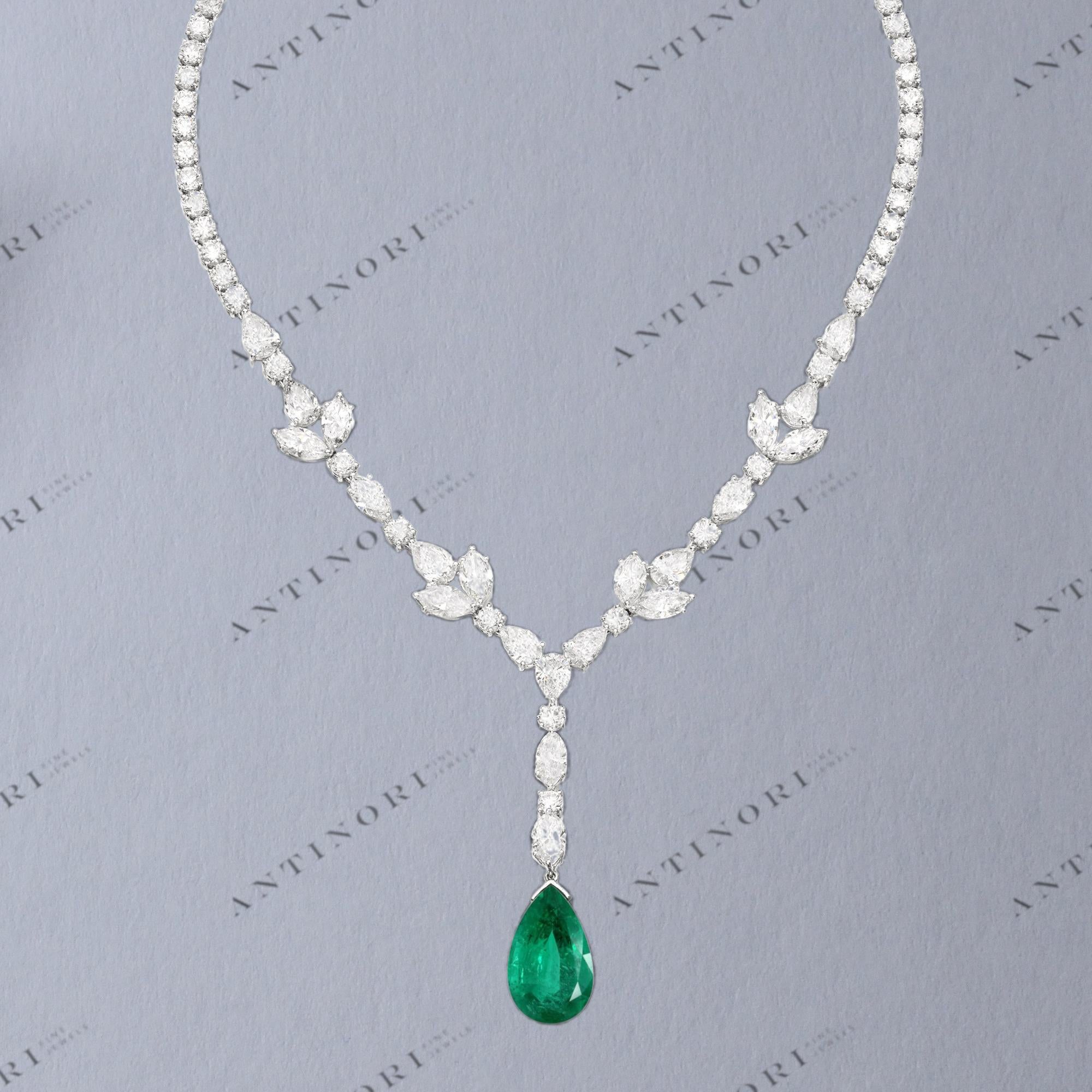 Modern GRS Certified 12 Carat Green Emerald  Pear Cut Minor Oil  Diamond Necklace For Sale
