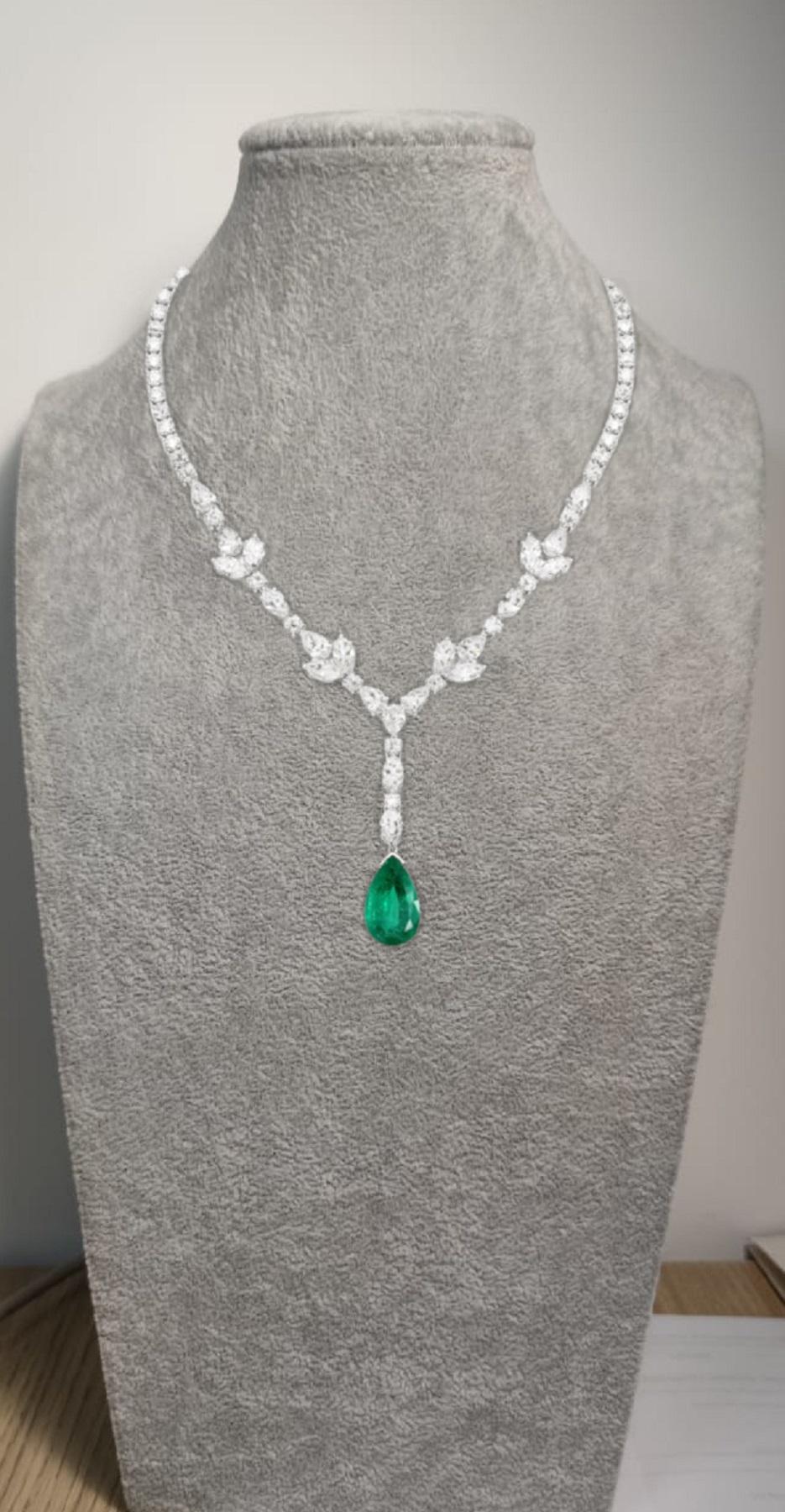 GRS Certified 12 Carat Green Emerald  Pear Cut Minor Oil  Diamond Necklace In New Condition For Sale In Chicago, IL