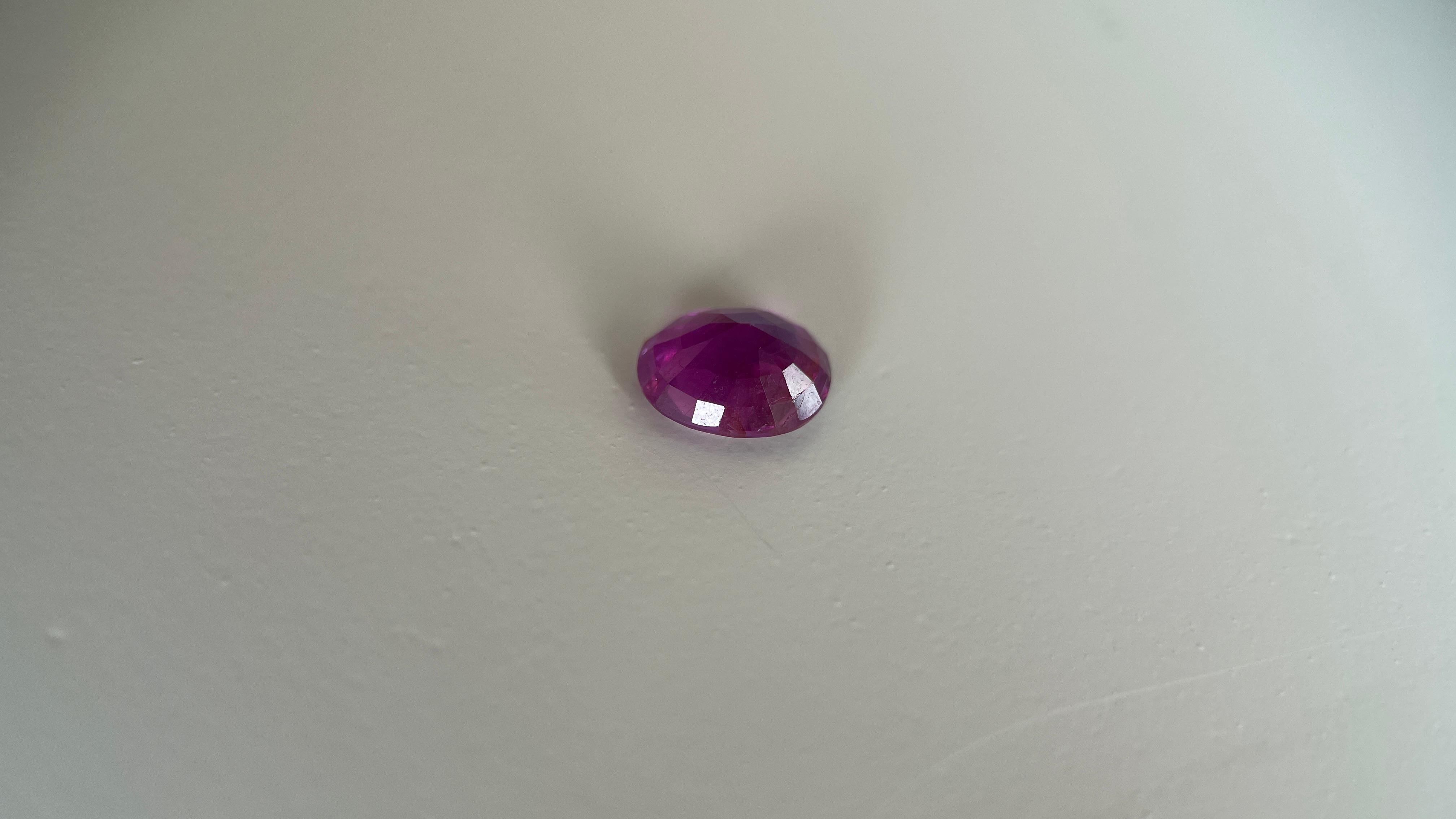 Women's or Men's GRS certified 1.21Ct Burmese Unheated Ruby-Burma Ruby (6.86 x 5.53 x 3.65mm) For Sale
