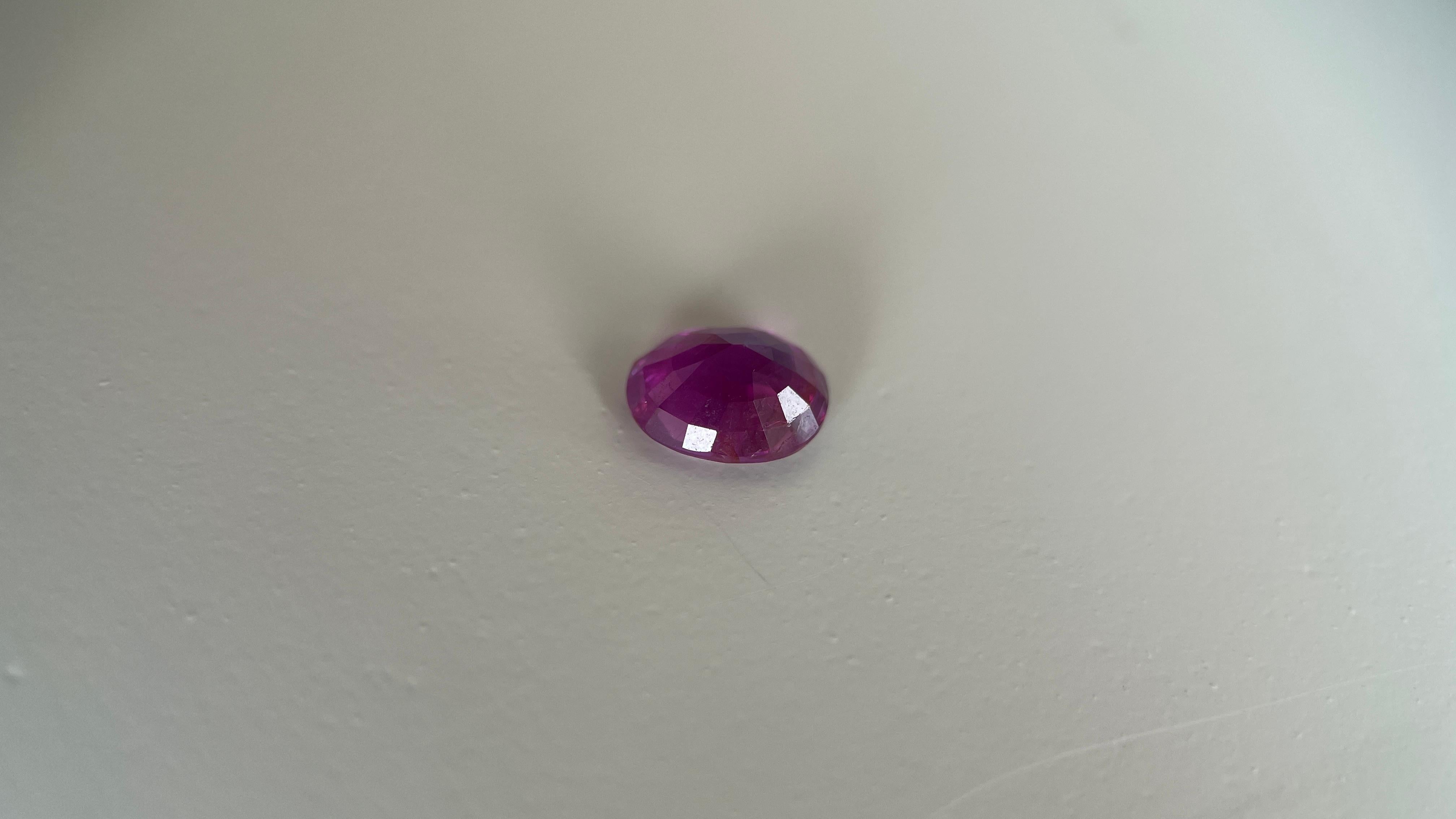 GRS certified 1.21Ct Burmese Unheated Ruby-Burma Ruby (6.86 x 5.53 x 3.65mm) For Sale 1