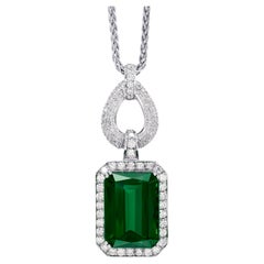 GRS Certified 12.89 Carat Minor Oil Emerald Pendant Necklace