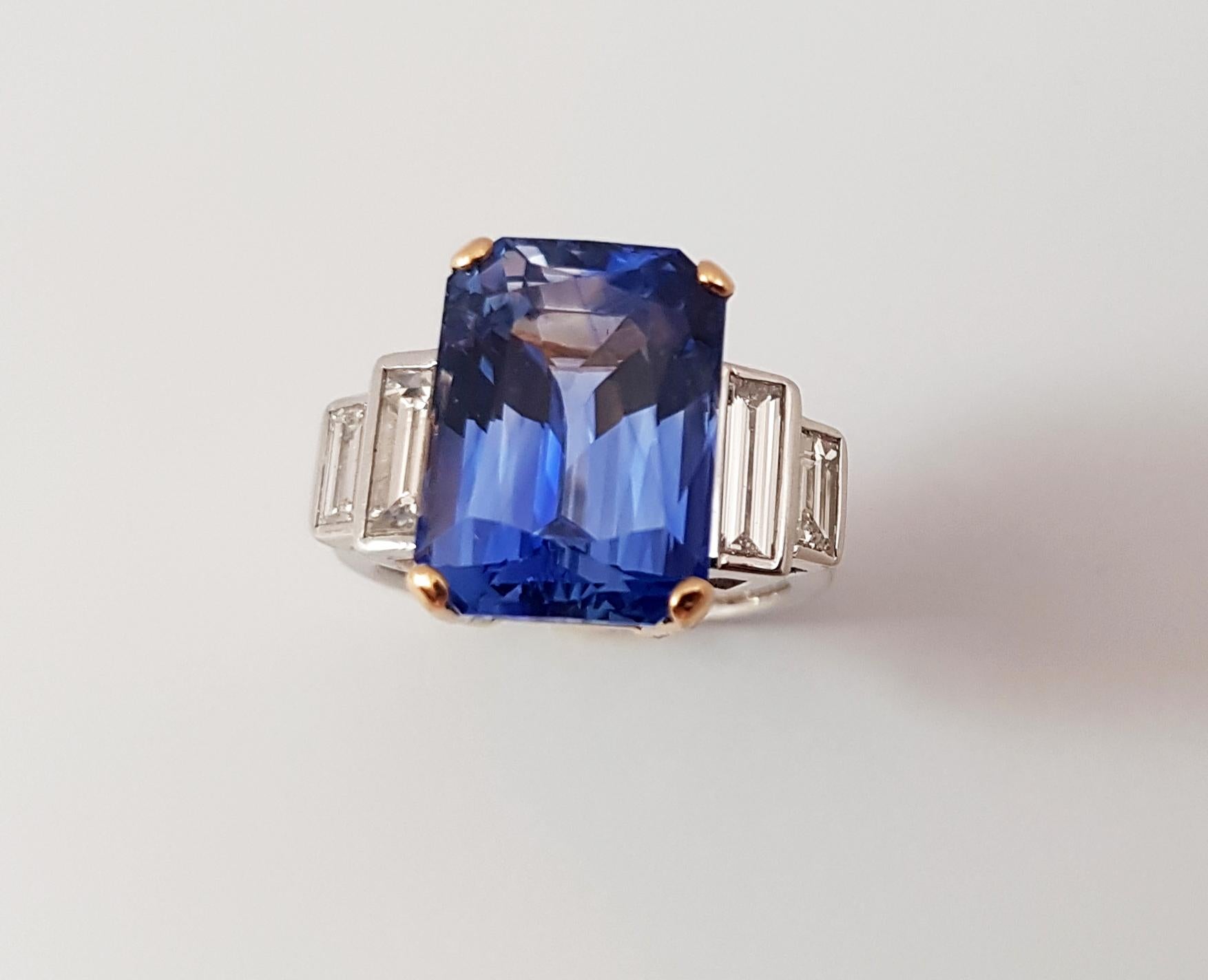 GRS Certified 12cts Ceylon Blue Sapphire with Diamond Ring in 18K White Gold For Sale 1
