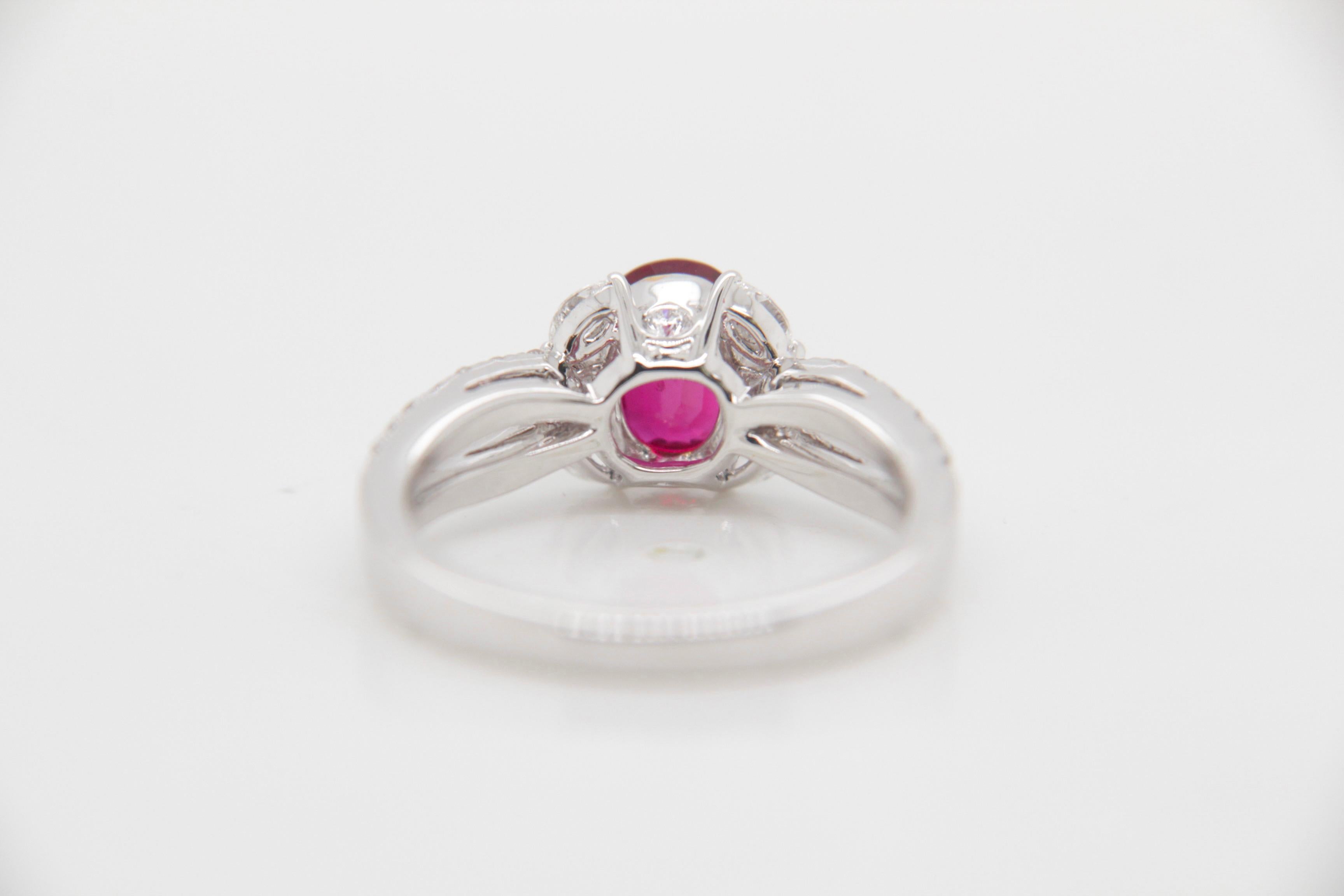 Introducing a contemporary marvel from Rewa Jewelry, this ruby and diamond ring is a captivating blend of modern style and timeless elegance—an embodiment of the brand's commitment to exquisite craftsmanship and sophisticated design.

Inspired by