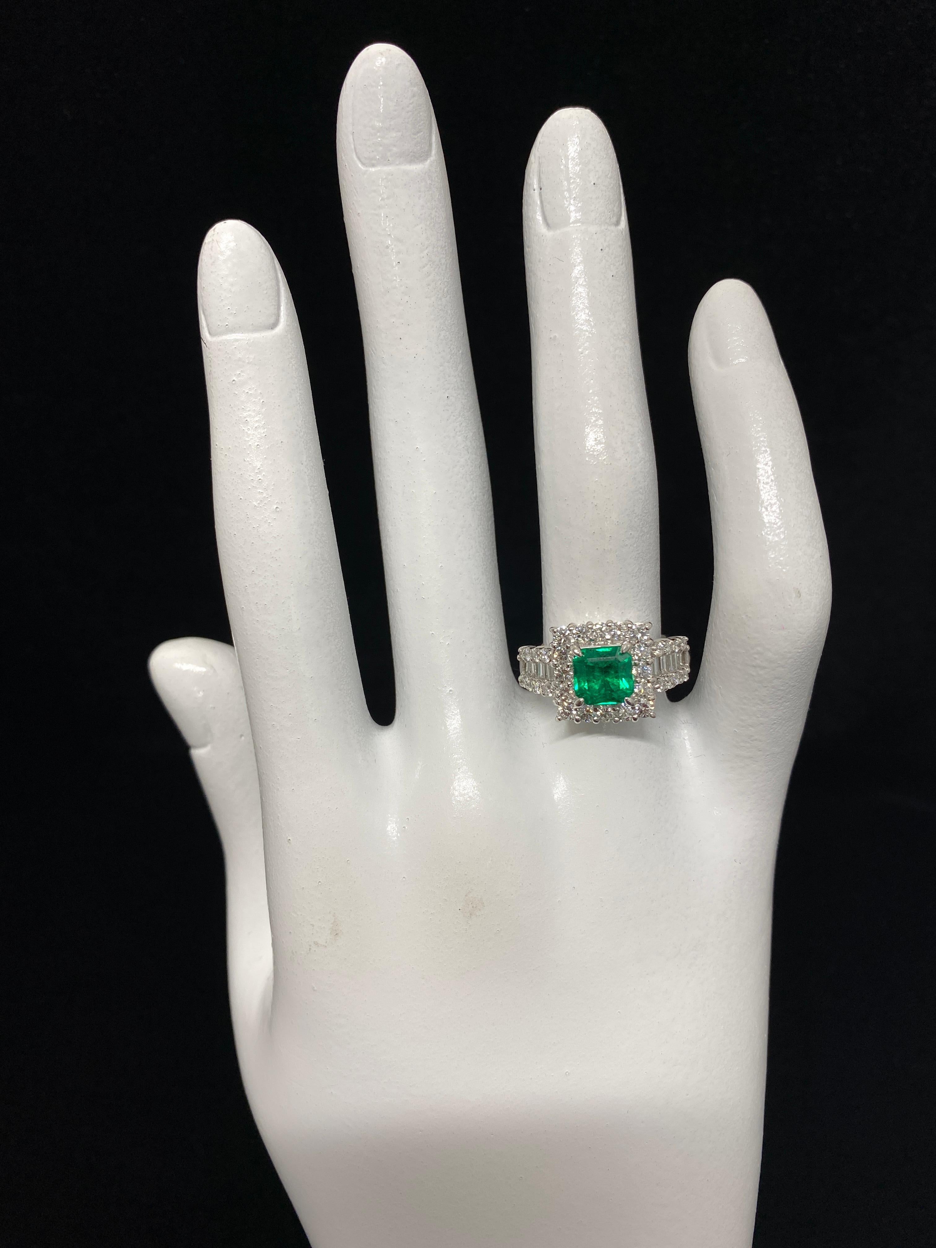 Emerald Cut GRS Certified 1.39 Carat Vivid Green Colombian Emerald Ring Set in Platinum