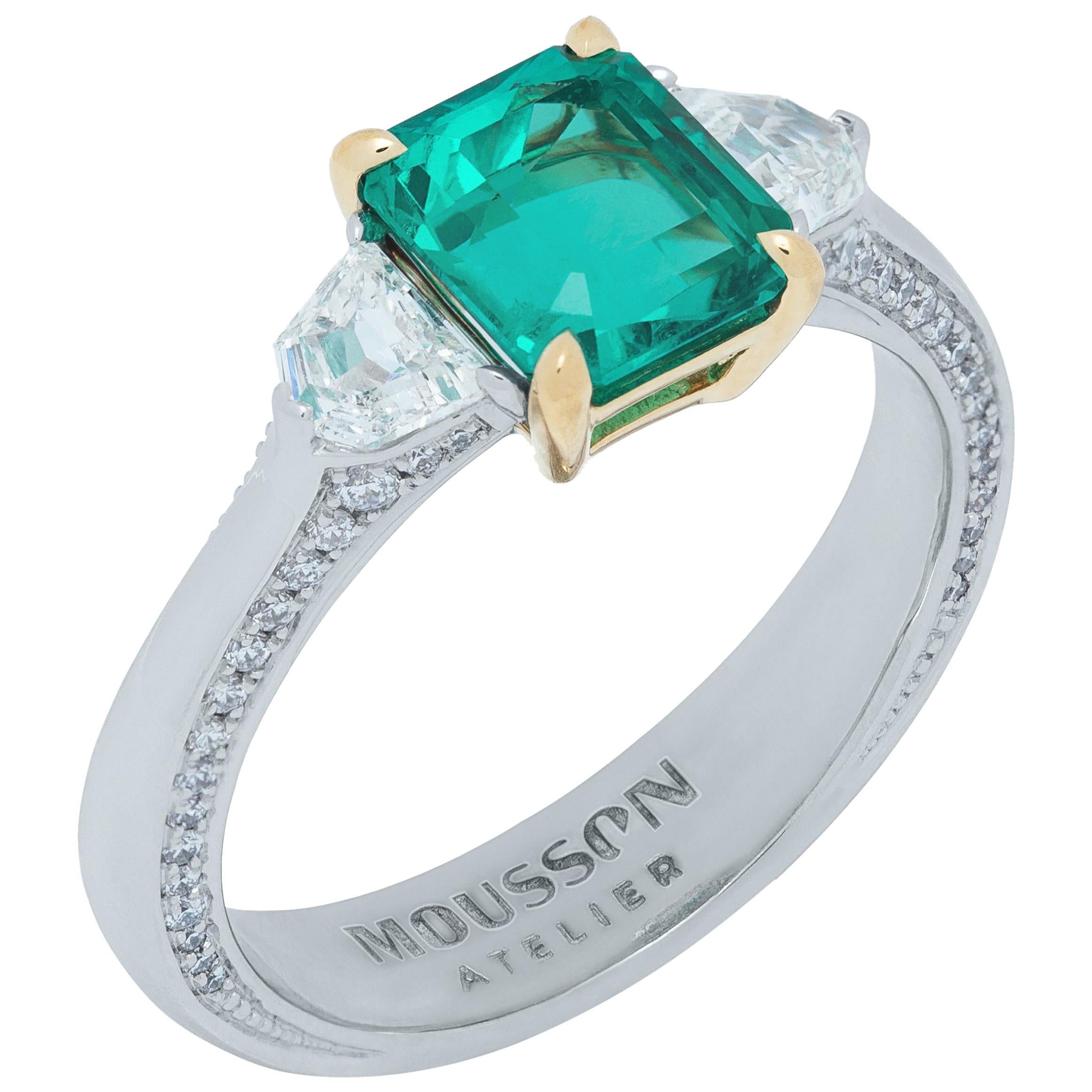 GRS Certified 1.48 Carat Colombian Emerald Diamond 18 Karat White Gold Ring For Sale
