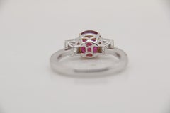 GRS-zertifizierter 1,50 Karat burmesischer Rubin Ring mit unbehandeltem Taubenblut in 18 Karat Gold