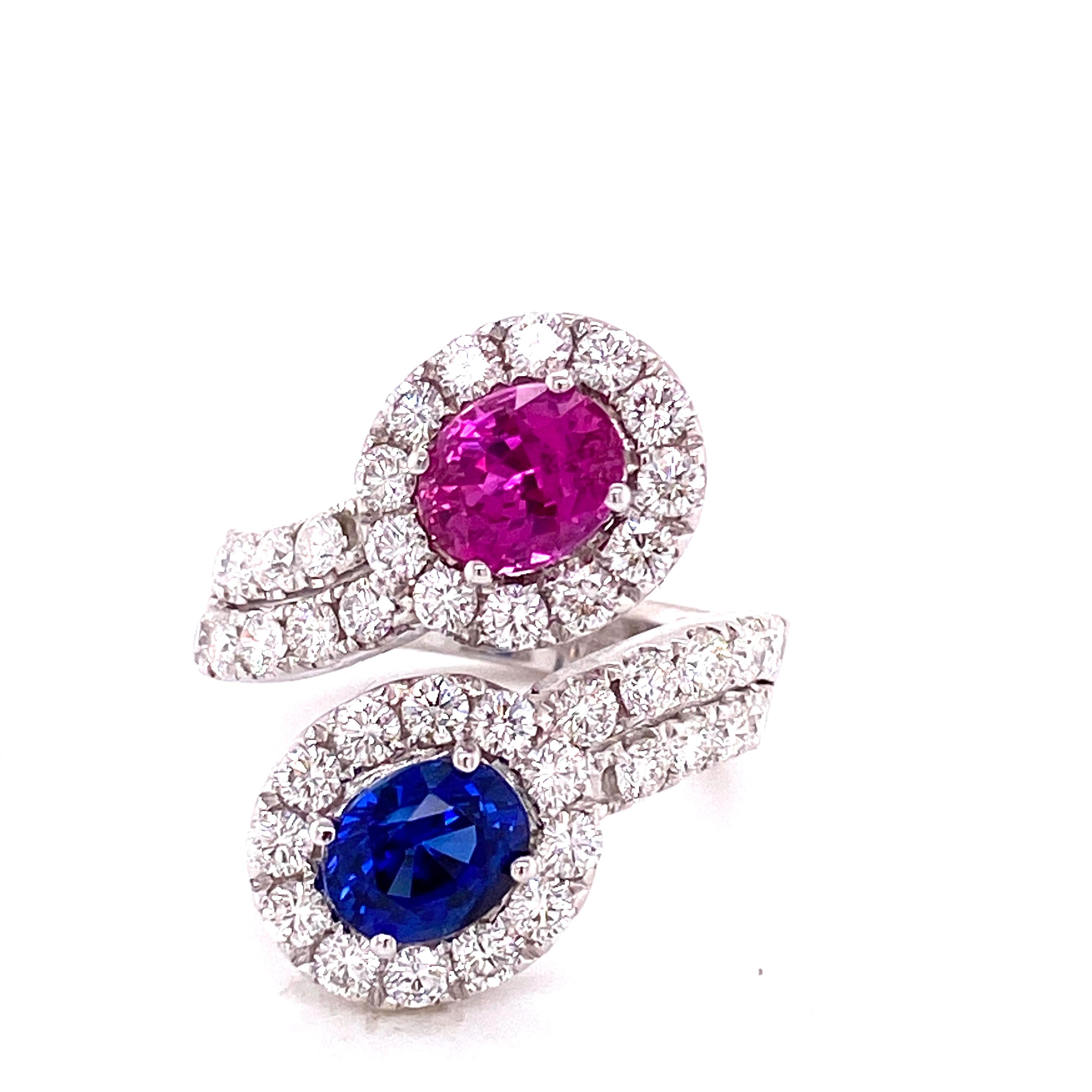 Contemporary GRS Certified 1.59 Carat Blue Sapphire and 1.54 Carat Pink Sapphire Diamond Ring For Sale
