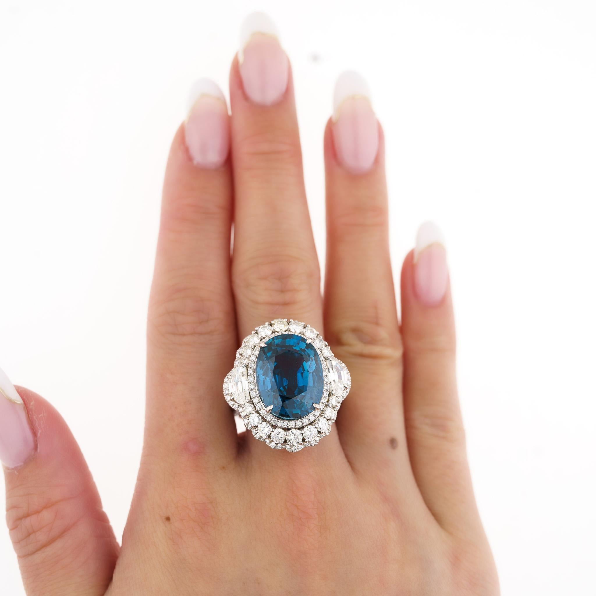 GRS-zertifizierter 18 Karat unbehandelter Mogok Burma-Ring mit blauem Saphir und Diamant im Ovalschliff im Angebot 4
