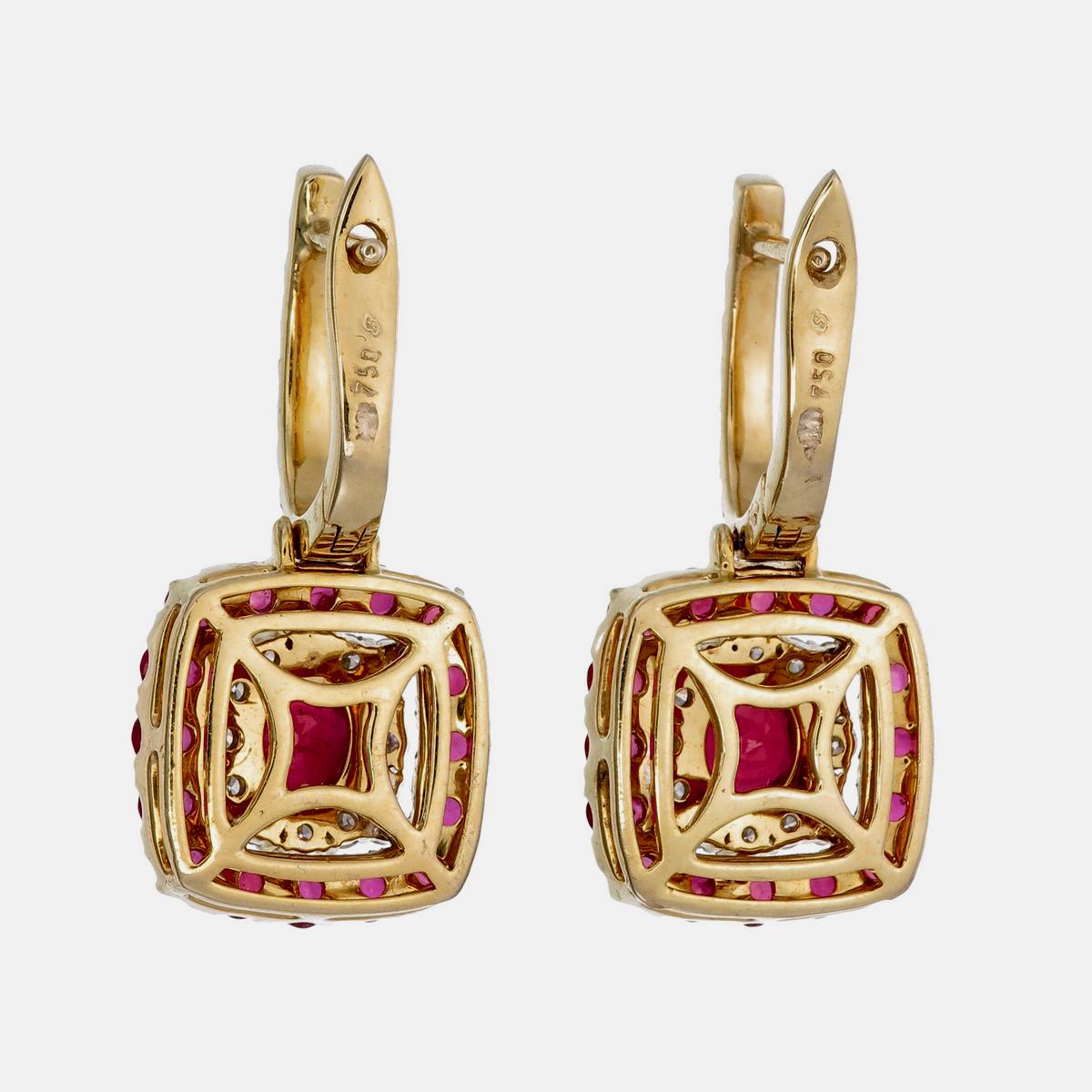 Taglio rotondo Orecchini con diamanti e rubino di Birmania certificati GRS da 1,82 carati in 18k WG in vendita