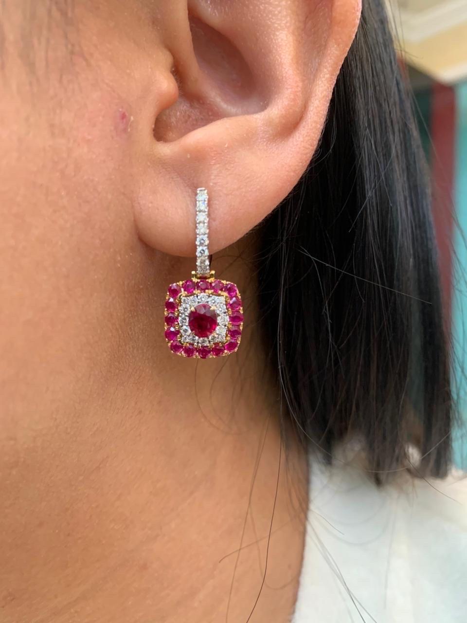Orecchini con diamanti e rubino di Birmania certificati GRS da 1,82 carati in 18k WG In condizioni Nuovo in vendita a Bangkok, TH