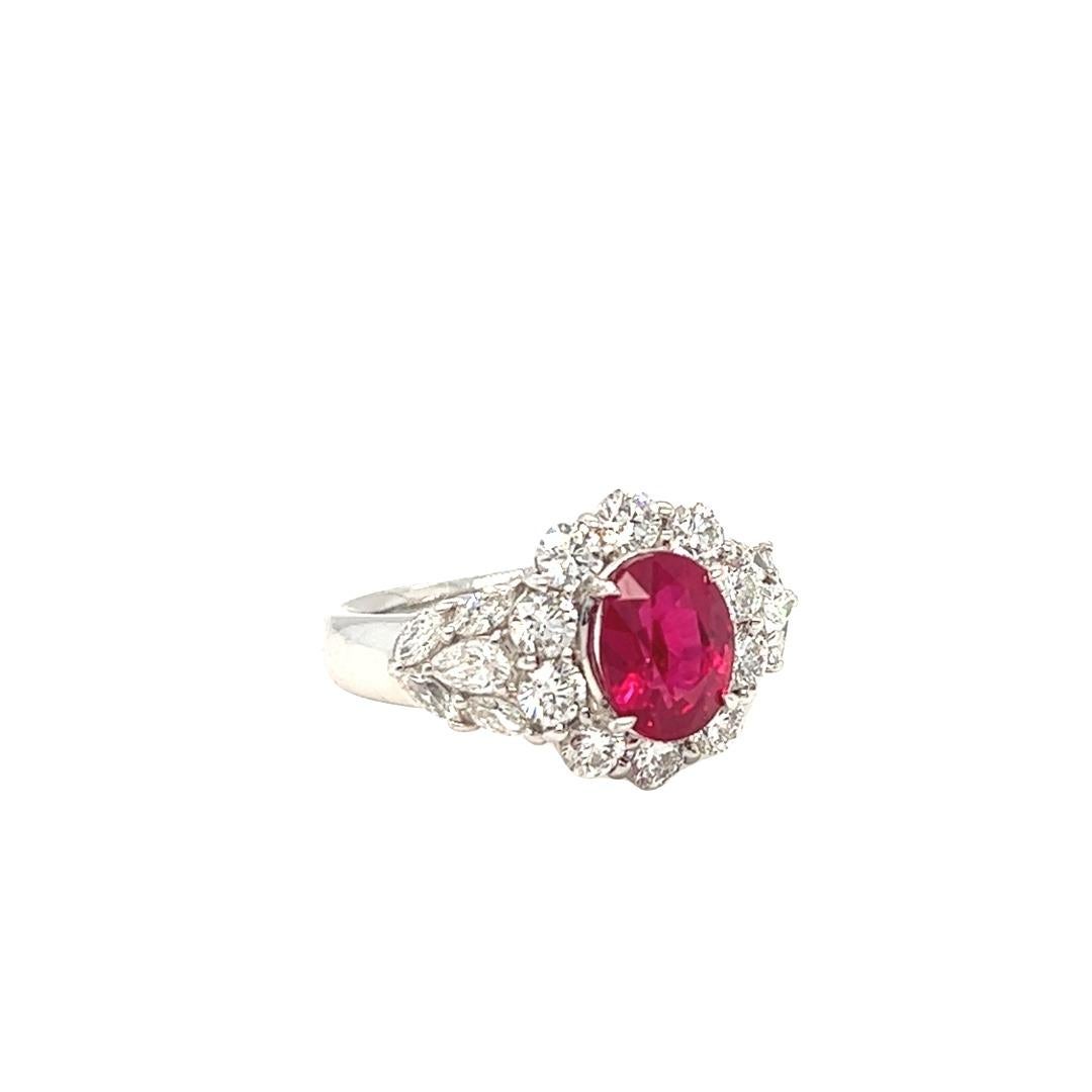 GRS Certified 1.95 Carat Pigeon's Blood Burmese Ruby and Diamond Platinum Ring For Sale 1