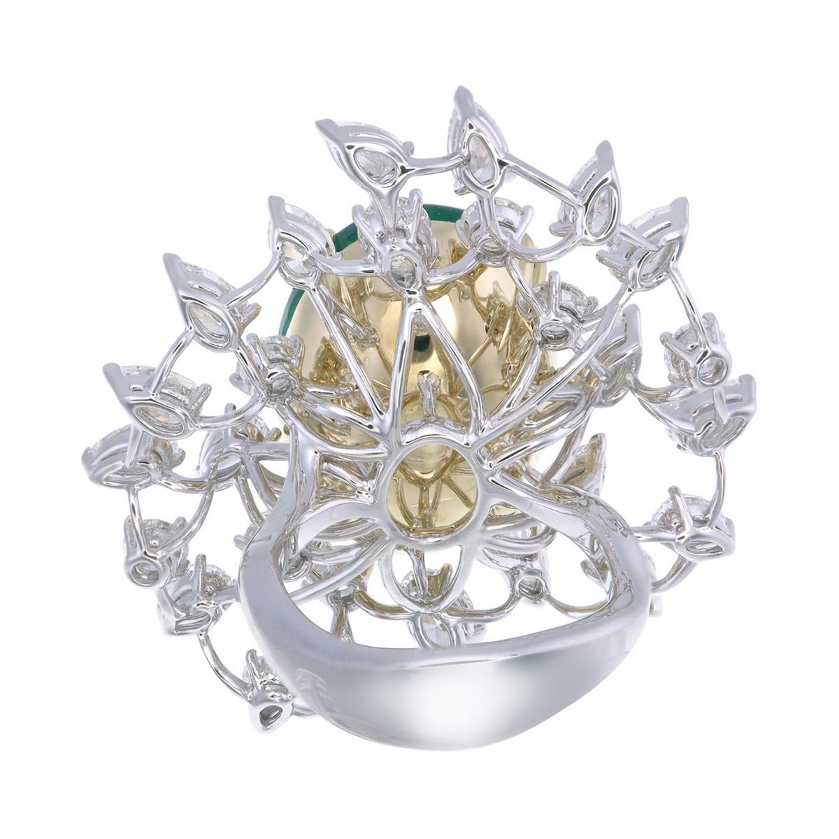 Oval Cut GRS Certified 19.62 Carats Zambian Emerald & Diamond Cocktail Ring For Sale