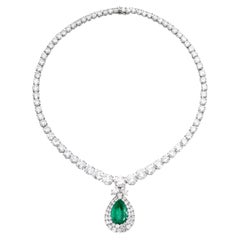 GRS Certified 20 Carat Natural Green Emerald Diamond Gold Necklace