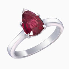 Bague en or blanc 18 carats certifiée GRS 2.00 carats rubis de Birmanie sang de pigeon