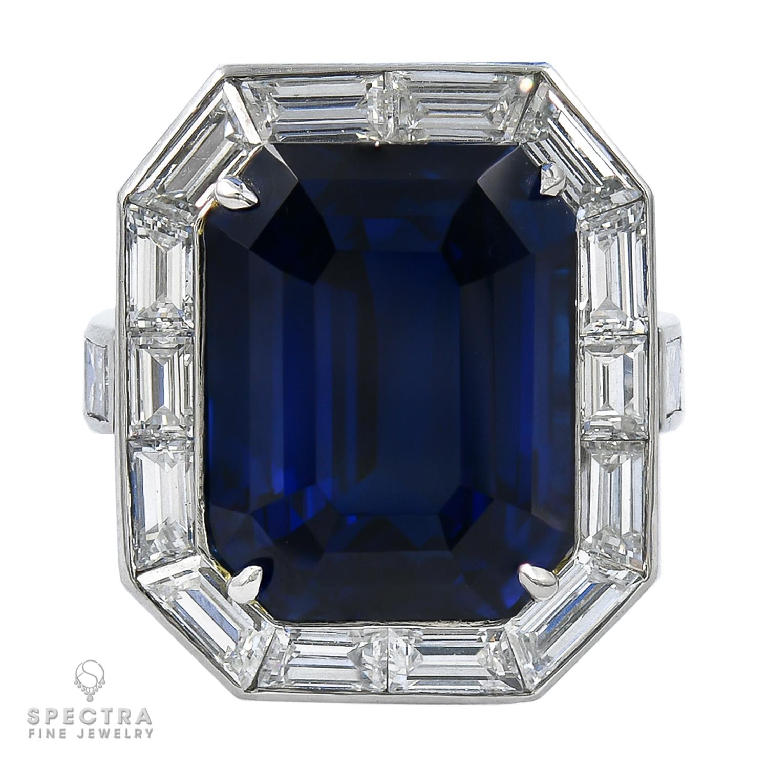 Taille émeraude Bague pendentif en diamant et saphir bleu royal certifié GRS de 20,12 carats en vente