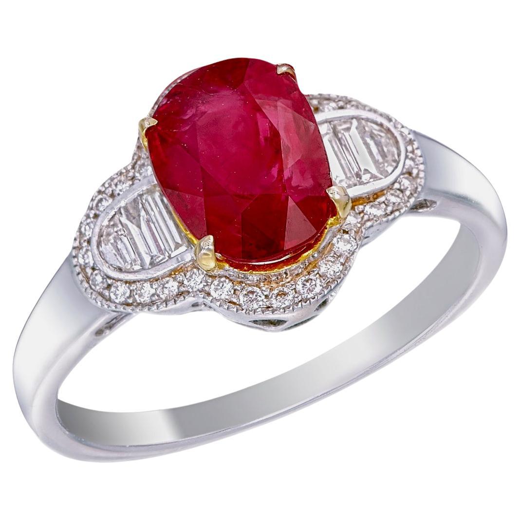 Bague en or 18 carats certifiée GRS de 2,02 carats de rubis birman, sang de pigeon et diamant en vente