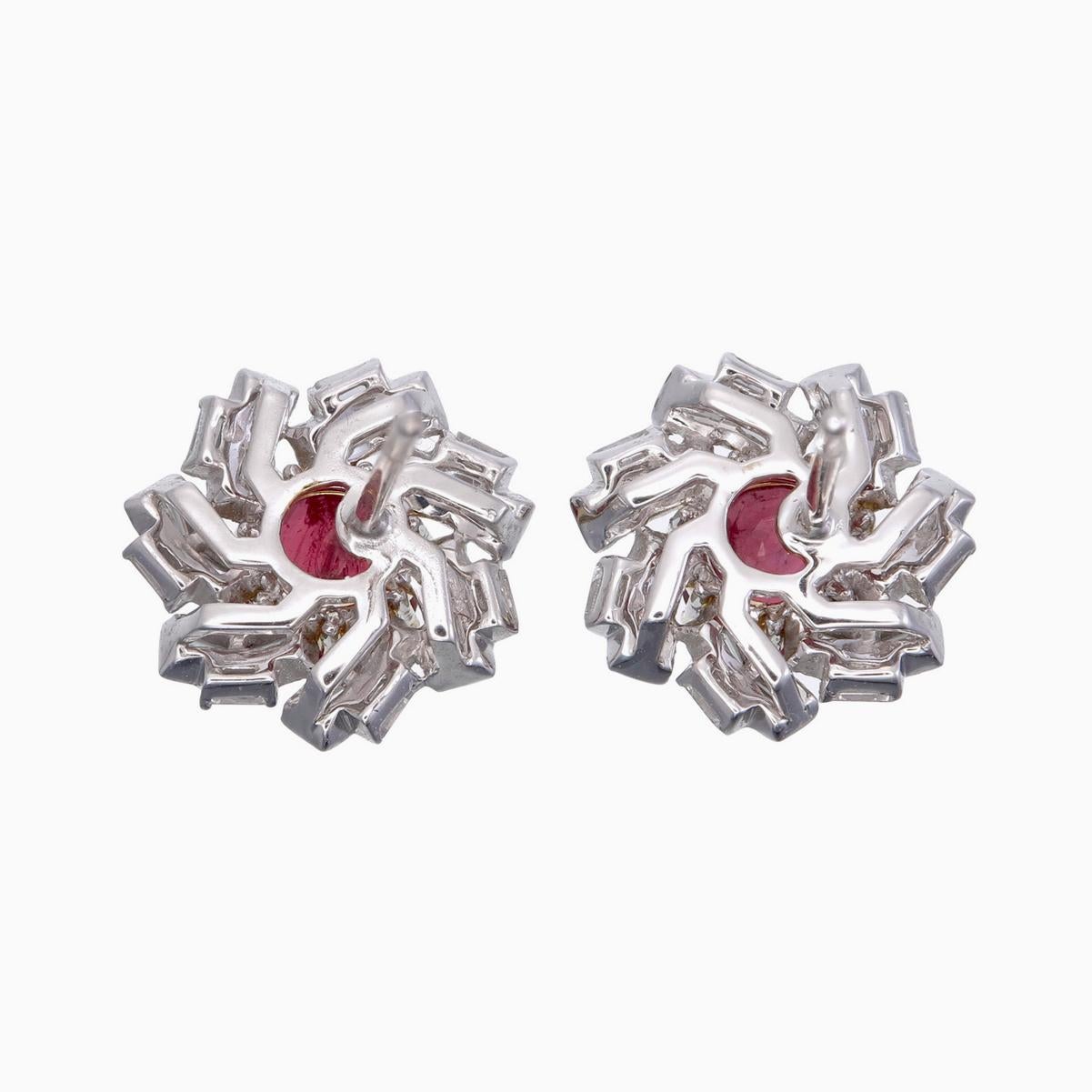 Modernista Orecchini con diamanti e sangue di piccione di Birmania da 2,10 carati certificati GRS in WG 18K in vendita