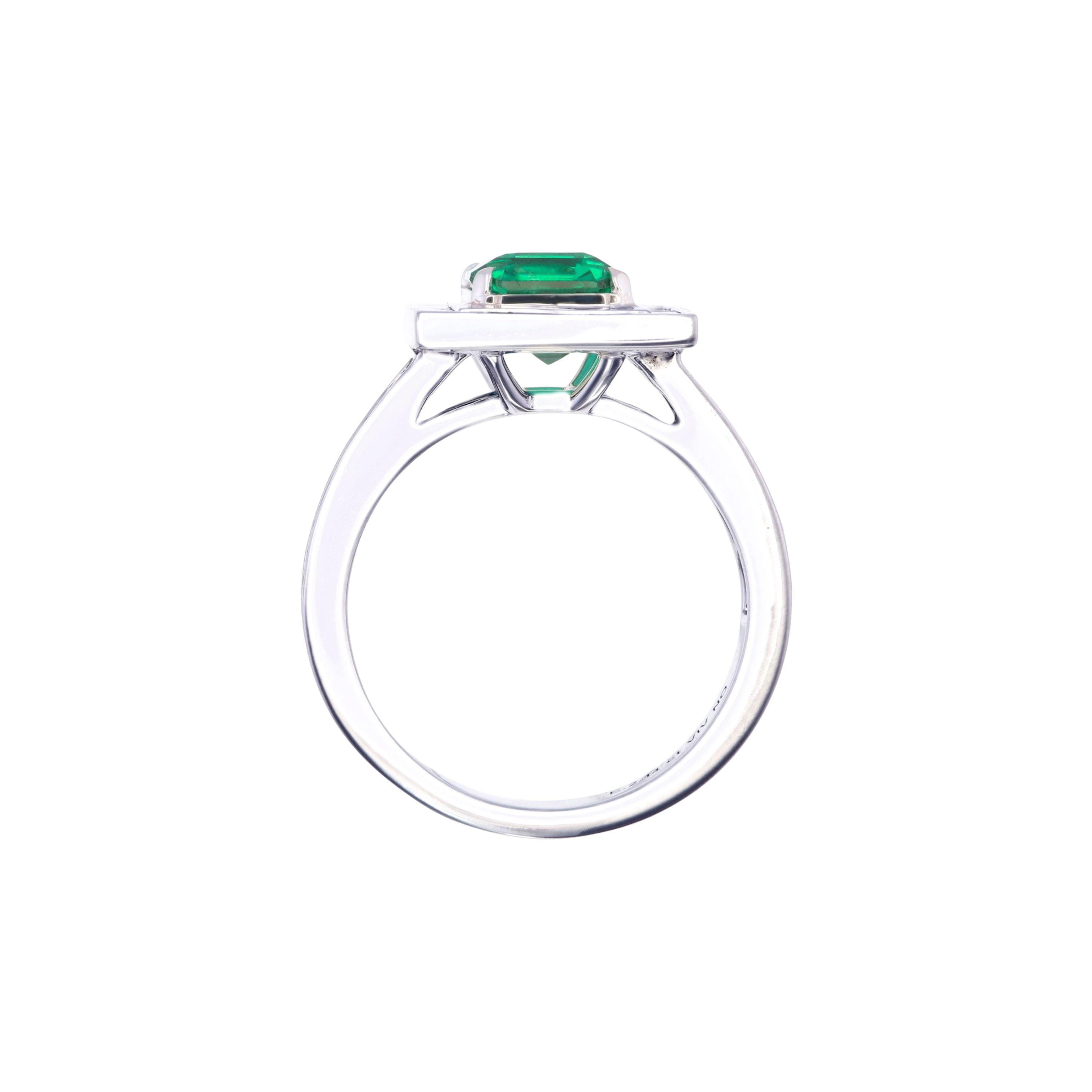Contemporary GRS Certified 2.14 Carat No Oil Vivid G. Emerald & Diamond Ring For Sale