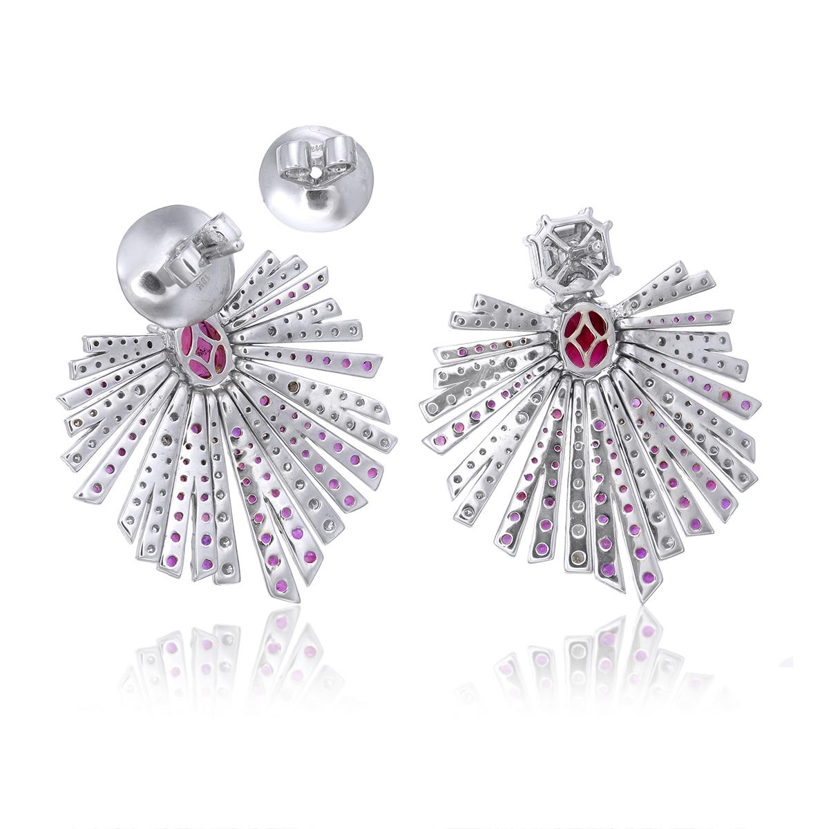 GRS Certified 2.36 Carats Pigeon Blood Ruby Earrings in 18 Karat White Gold In New Condition For Sale In Bangkok, TH
