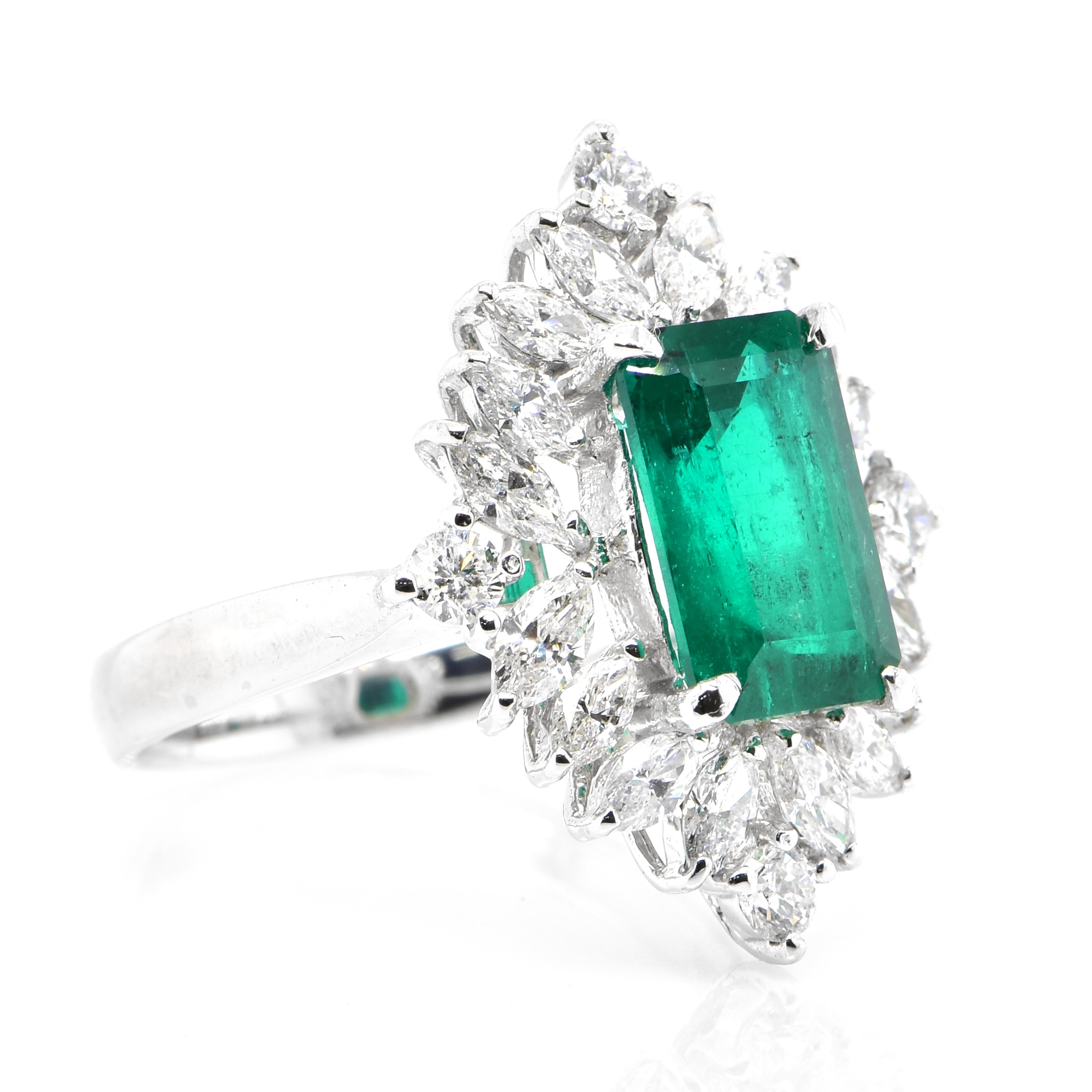Modern GRS Certified 2.42 Carat Colombian, Muzo Green Emerald Ring Set in Platinum For Sale