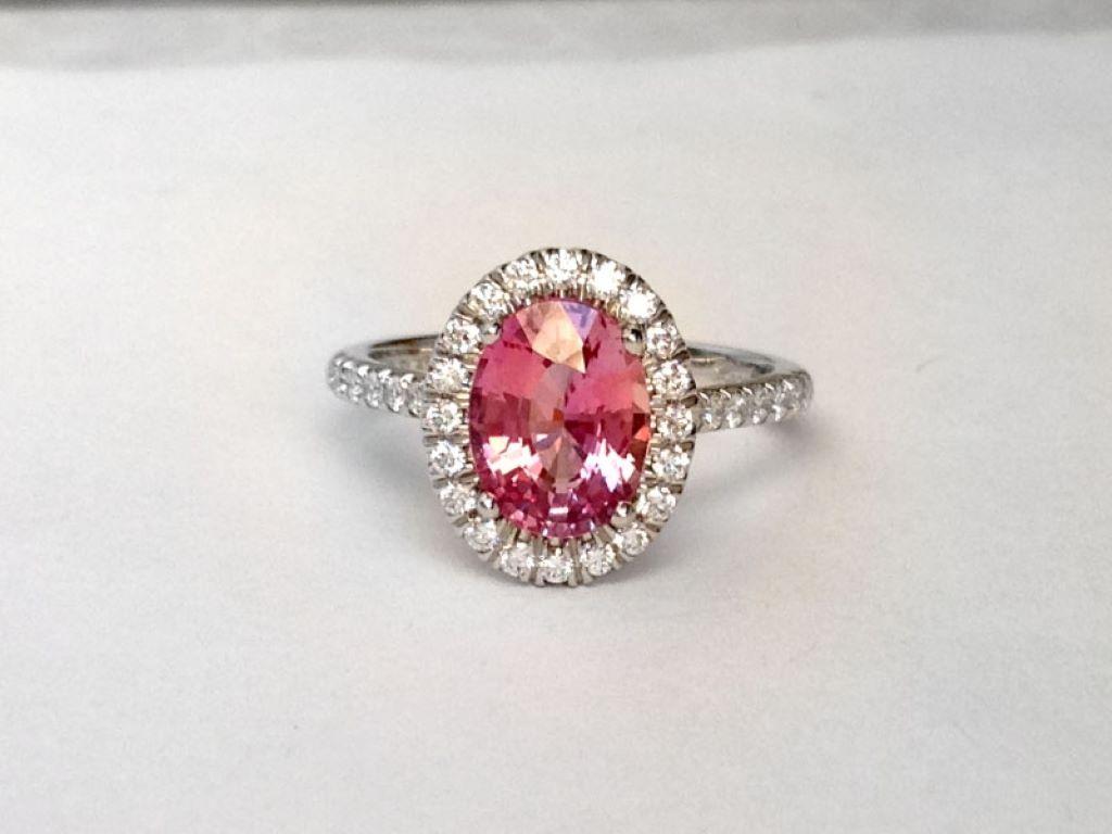 Mixed Cut GRS Certified 2.50 Carats Padparadscha Sapphire Diamond set in Platinum Ring For Sale