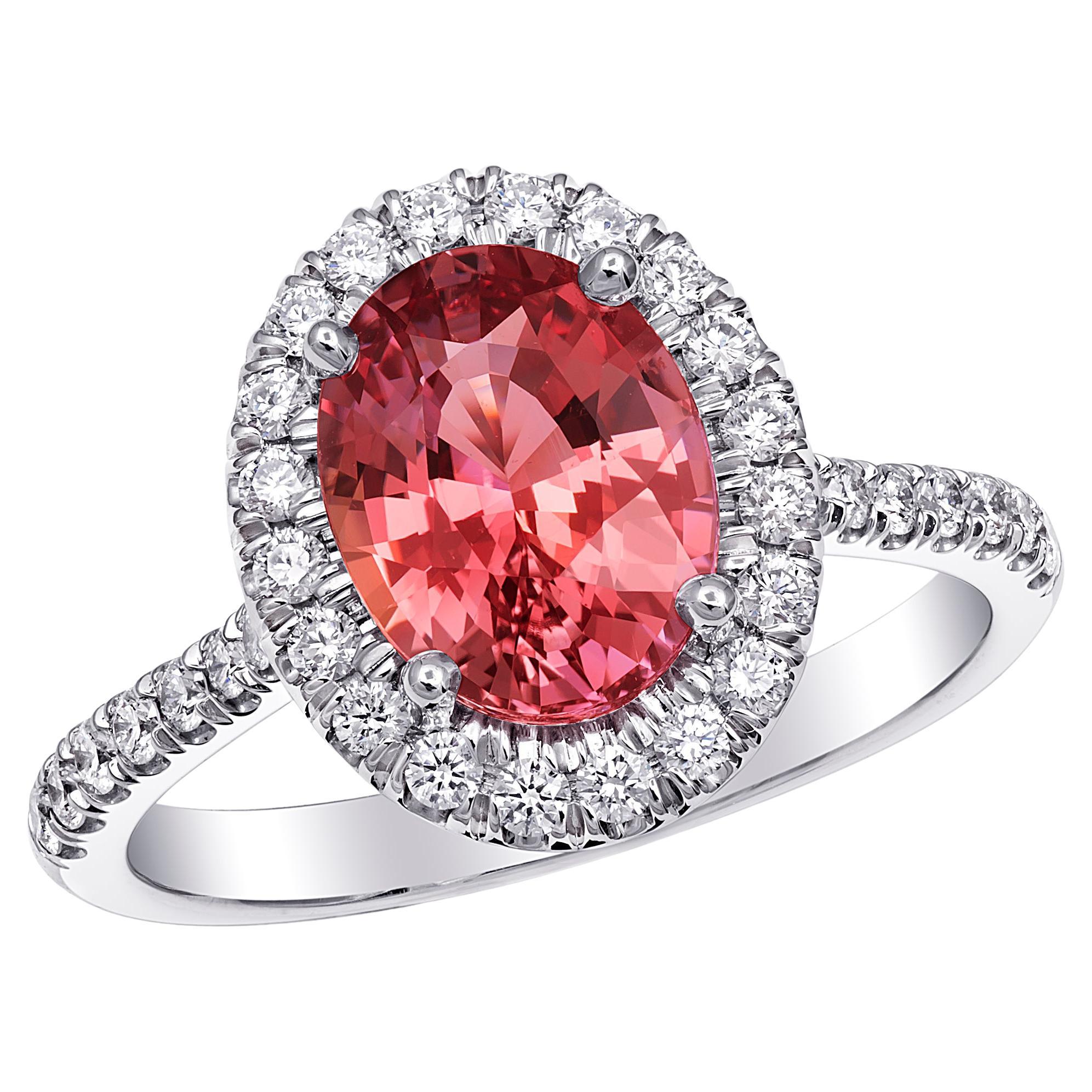 GRS Certified 2.50 Carats Padparadscha Sapphire Diamond set in Platinum Ring For Sale