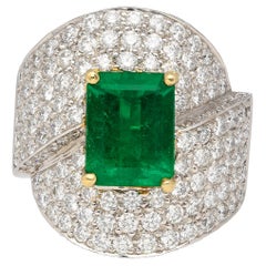GRS Certified 2.53 Carat Vivid Green Colombian Minor Oil Emerald & Diamond Ring