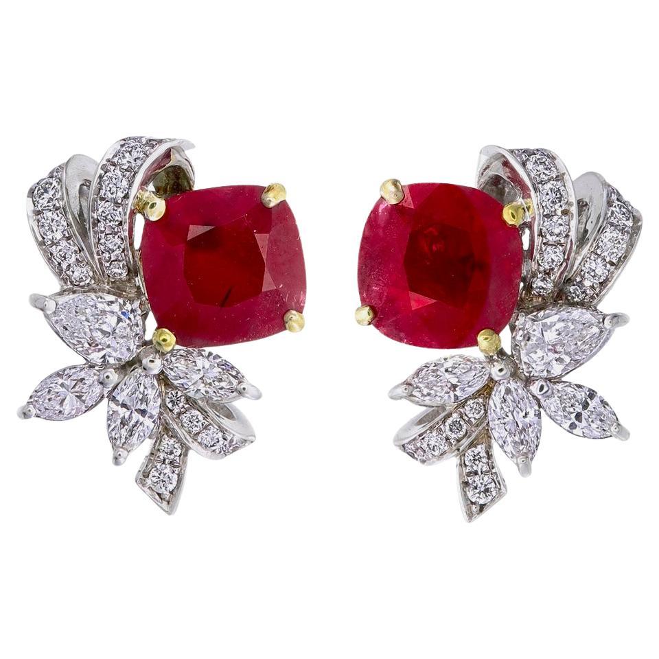 Pendientes de diamantes y rubíes birmanos de sangre de paloma sin calor de 2.37 quilates certificados por GIA