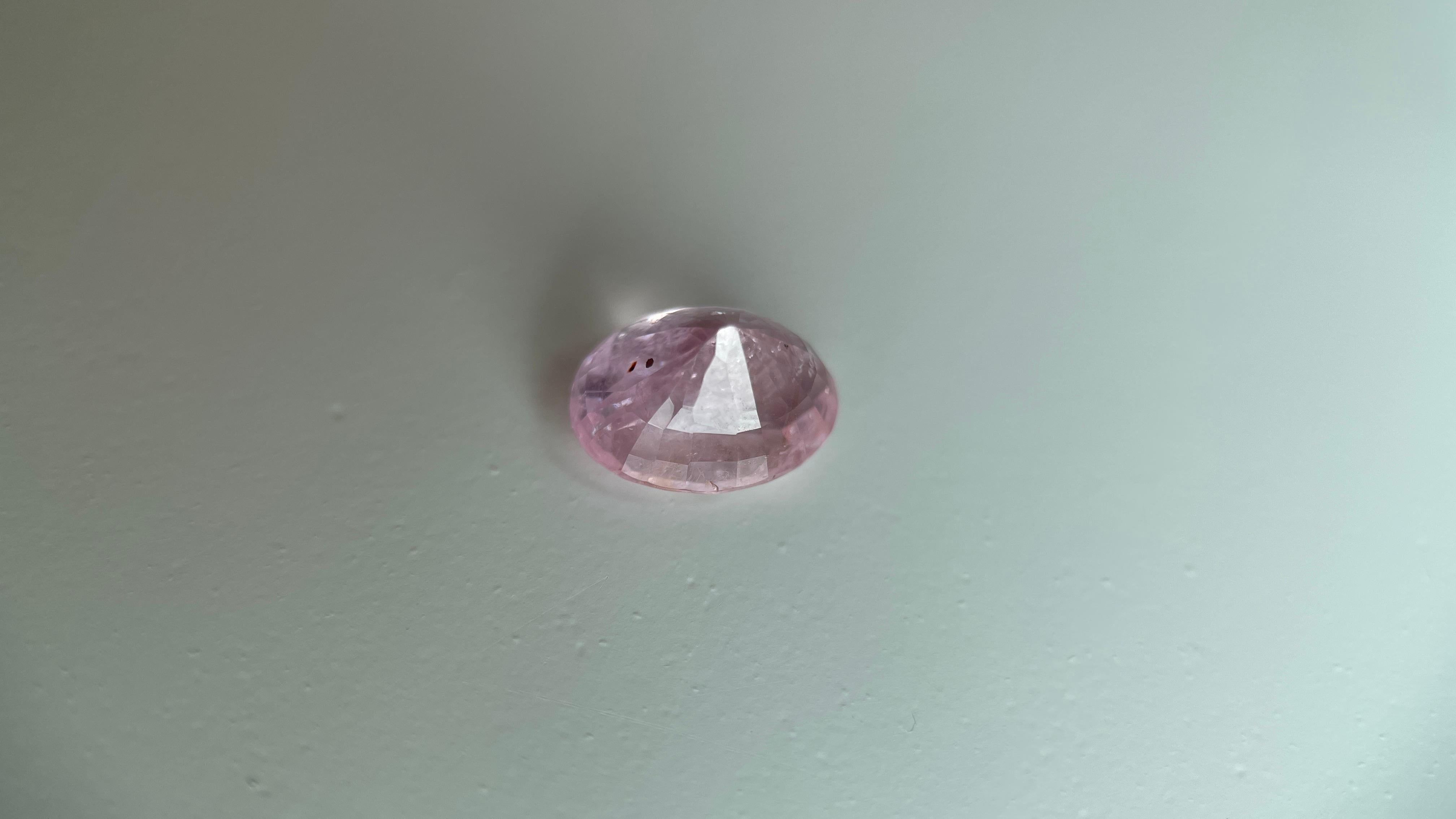 Zaffiro rosa non riscaldato dello Sri Lanka certificato GRS da 2,7 carati (8,63 x 6,75 x 5,88 mm) in vendita 2