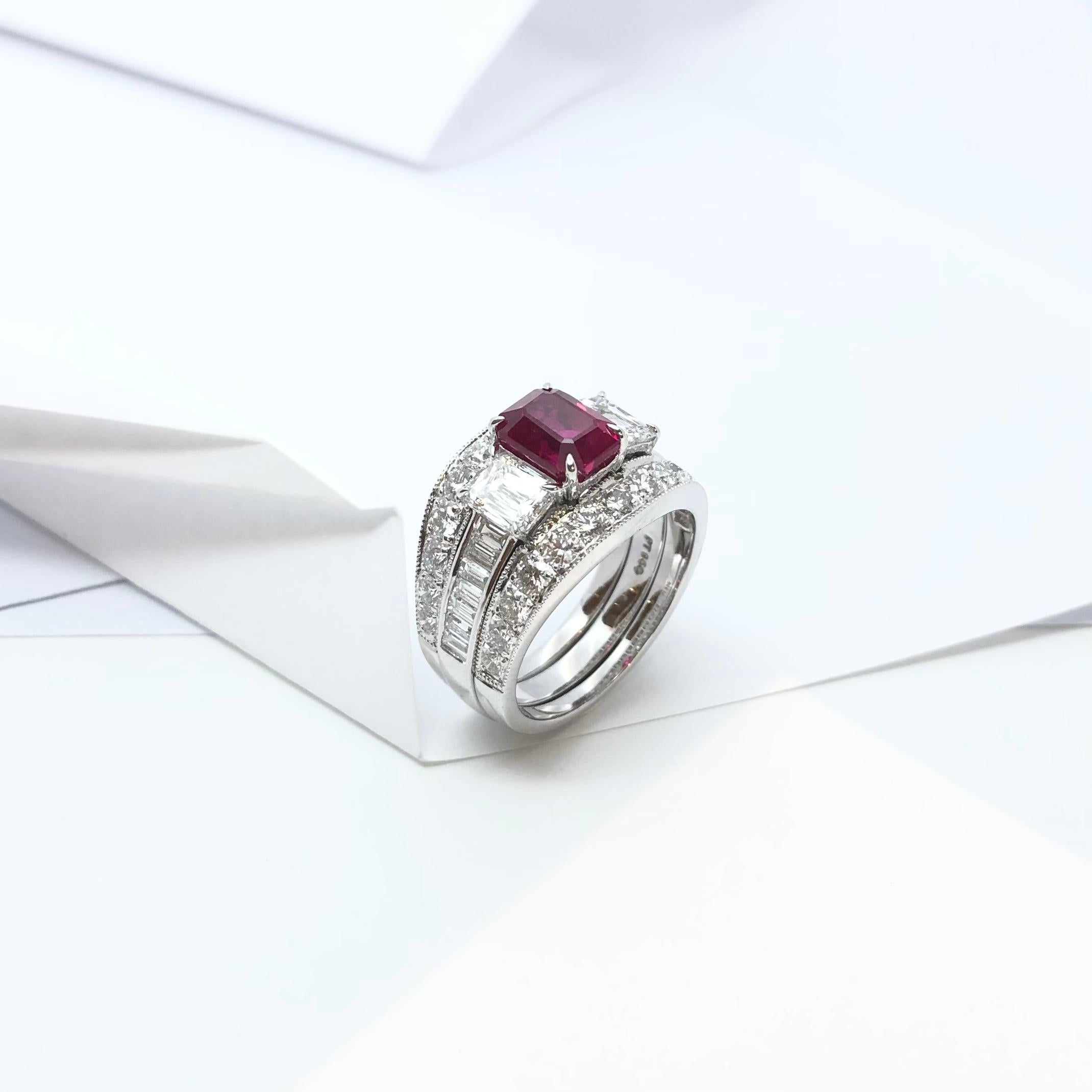 GRS Certified 2cts Pigeon's Blood Burmese Ruby with Diamond Ring in Platinum For Sale 7