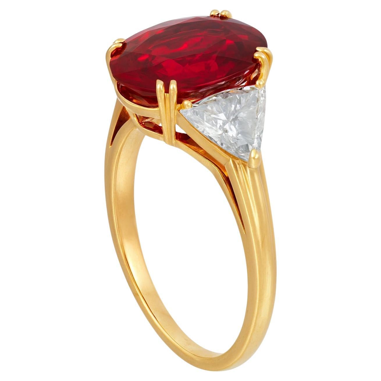GRS zertifiziert 3 Karat Oval Mosambik lebendige rote Rubin Ring 

Ein prächtiges und zeitloses Stück, dieser Ring zeigt ein 3 Karat Oval, zertifiziert von GRS mit dem prestigeträchtigen Ursprung und lebendige rote Farbe Sammler suchen Mosambik

Der