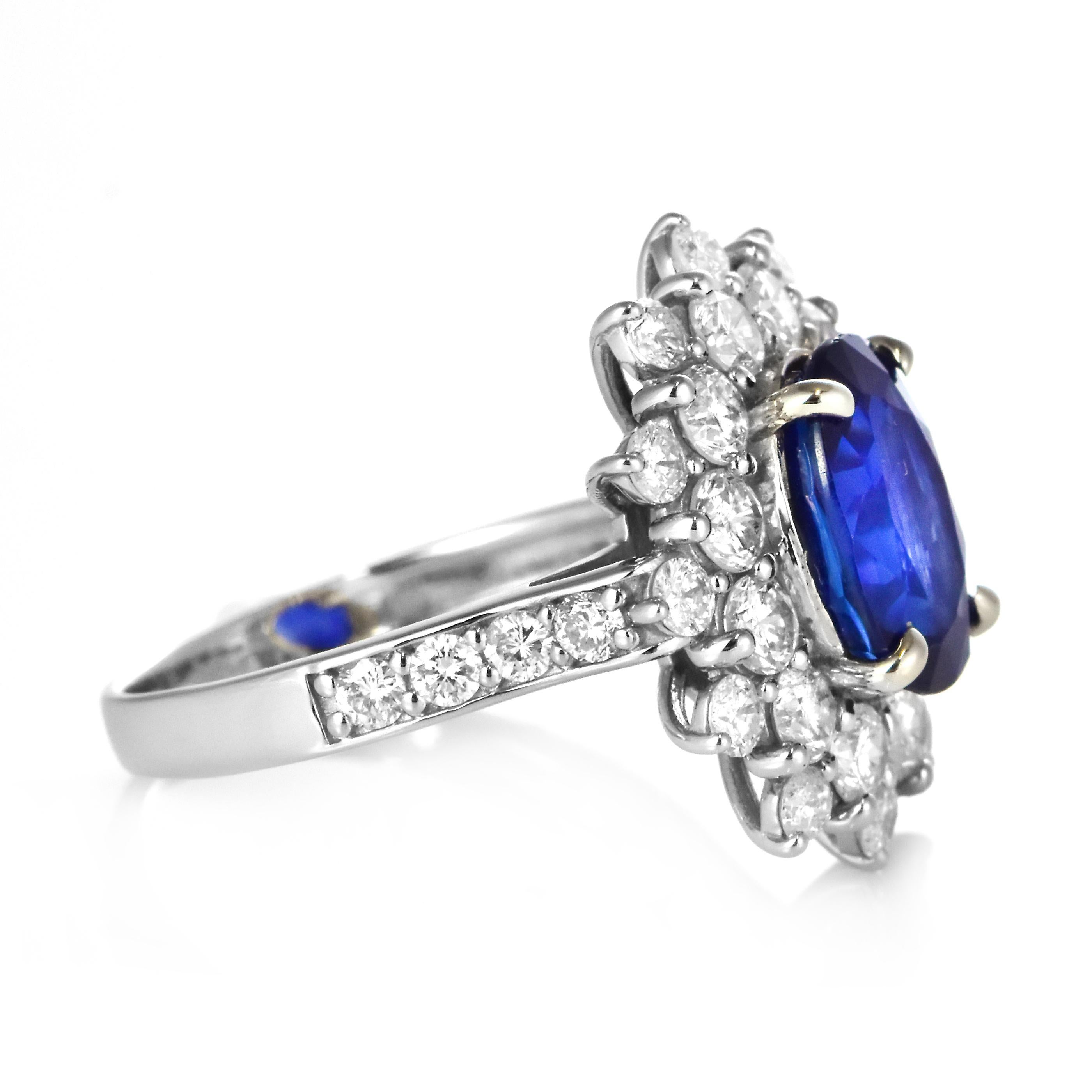 GRS Certified 3.00 Carat Natural Royal Blue Sapphire Ring Made in Platinum im Angebot 6
