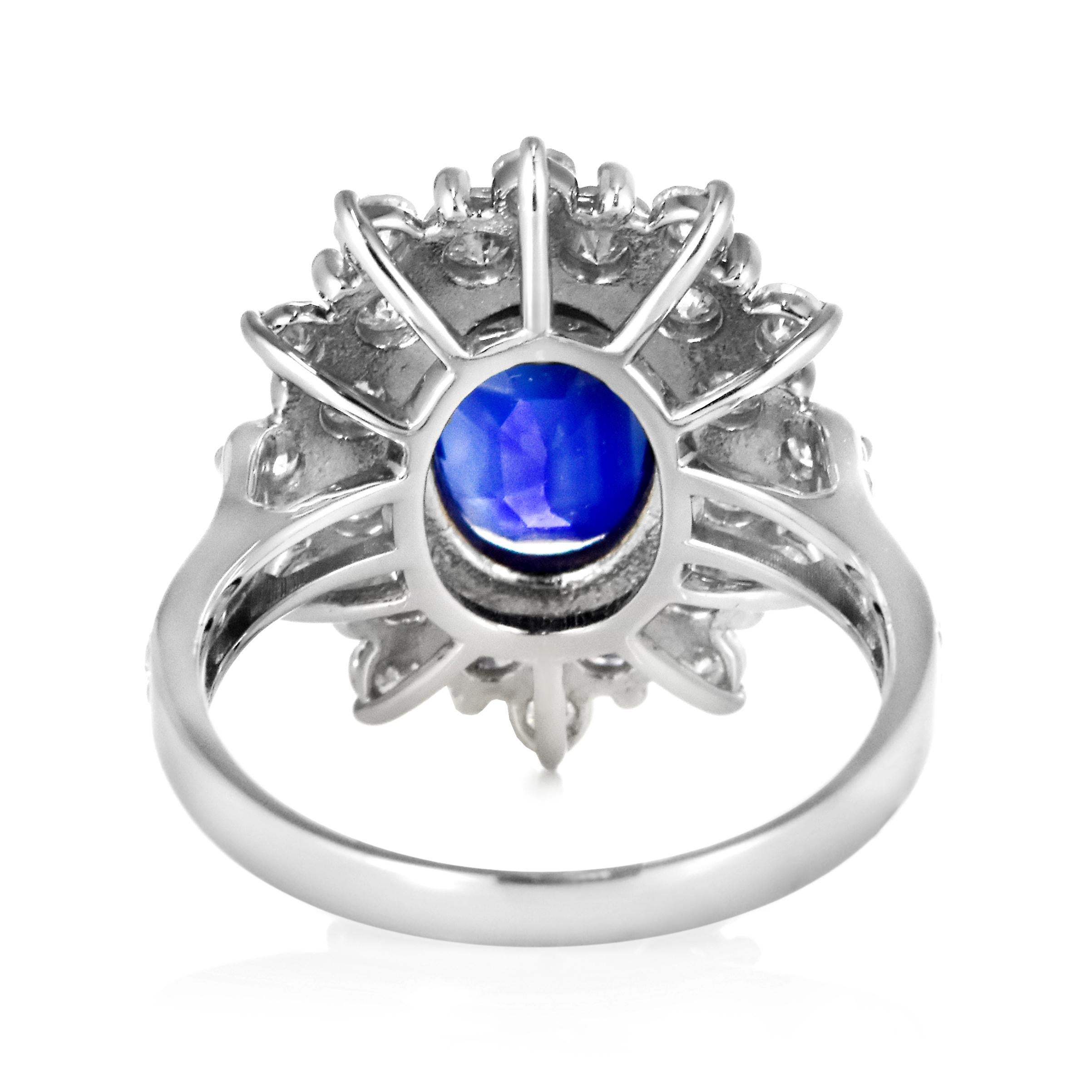 GRS Certified 3.00 Carat Natural Royal Blue Sapphire Ring Made in Platinum im Angebot 7