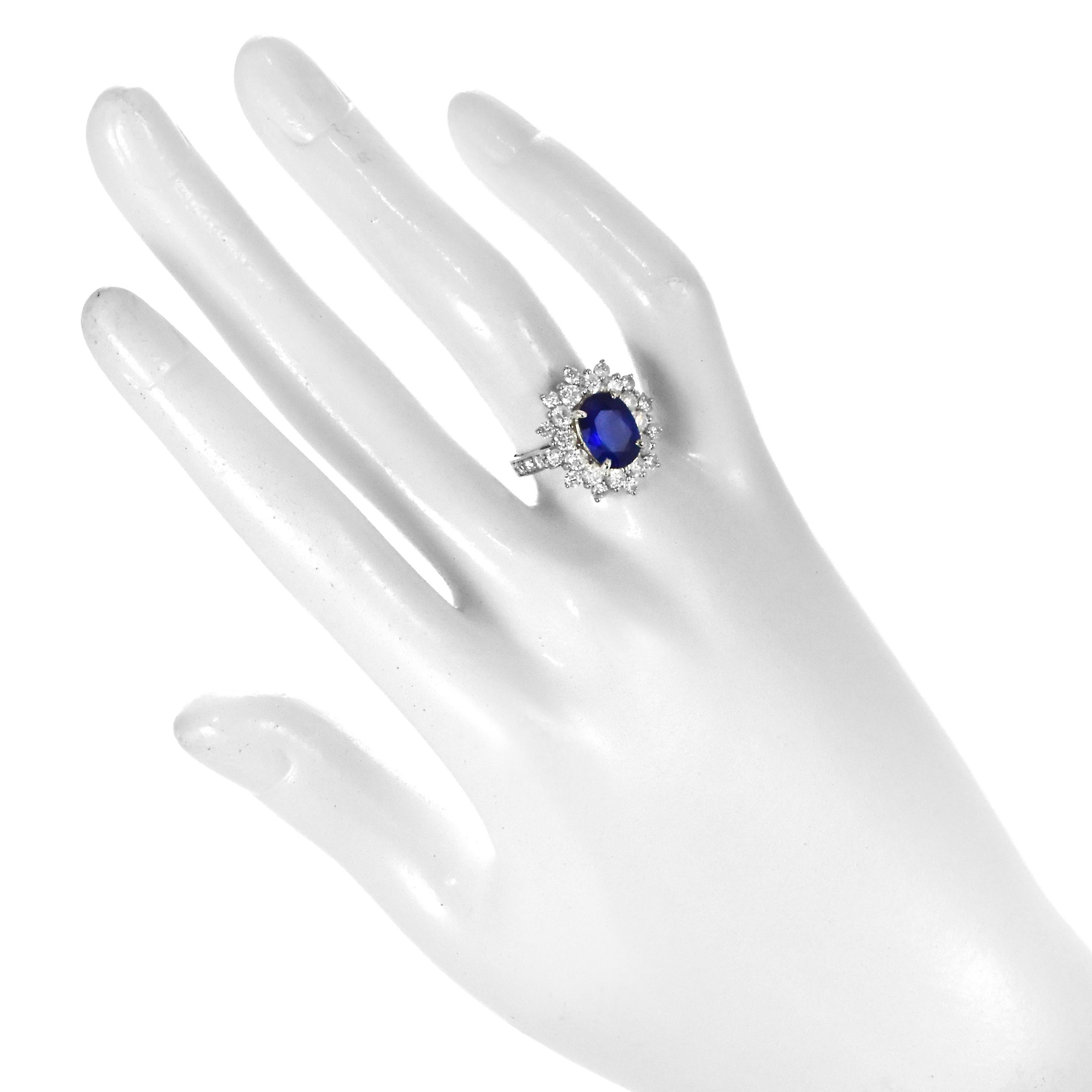 GRS Certified 3.00 Carat Natural Royal Blue Sapphire Ring Made in Platinum im Zustand „Neu“ im Angebot in Tokyo, JP