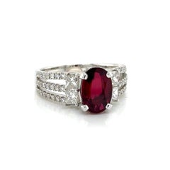 GRS Certified 3.02 carats Mozambique Ruby and Diamond Ring