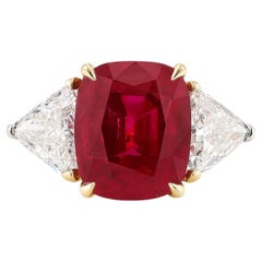 Anillo de tres piedras con rubí de Mozambique sin tratar térmicamente de 3,11 quilates y diamantes, con certificación GRS
