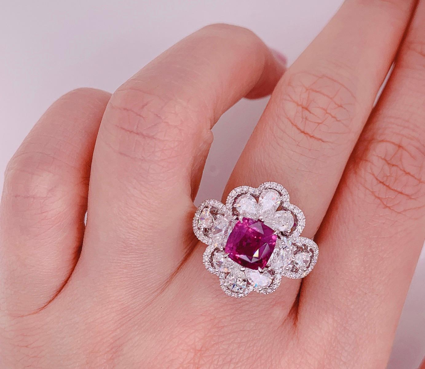 Contemporary KAHN GRS Certified 3.11 Carat Unheated Pink Sapphire Ring For Sale