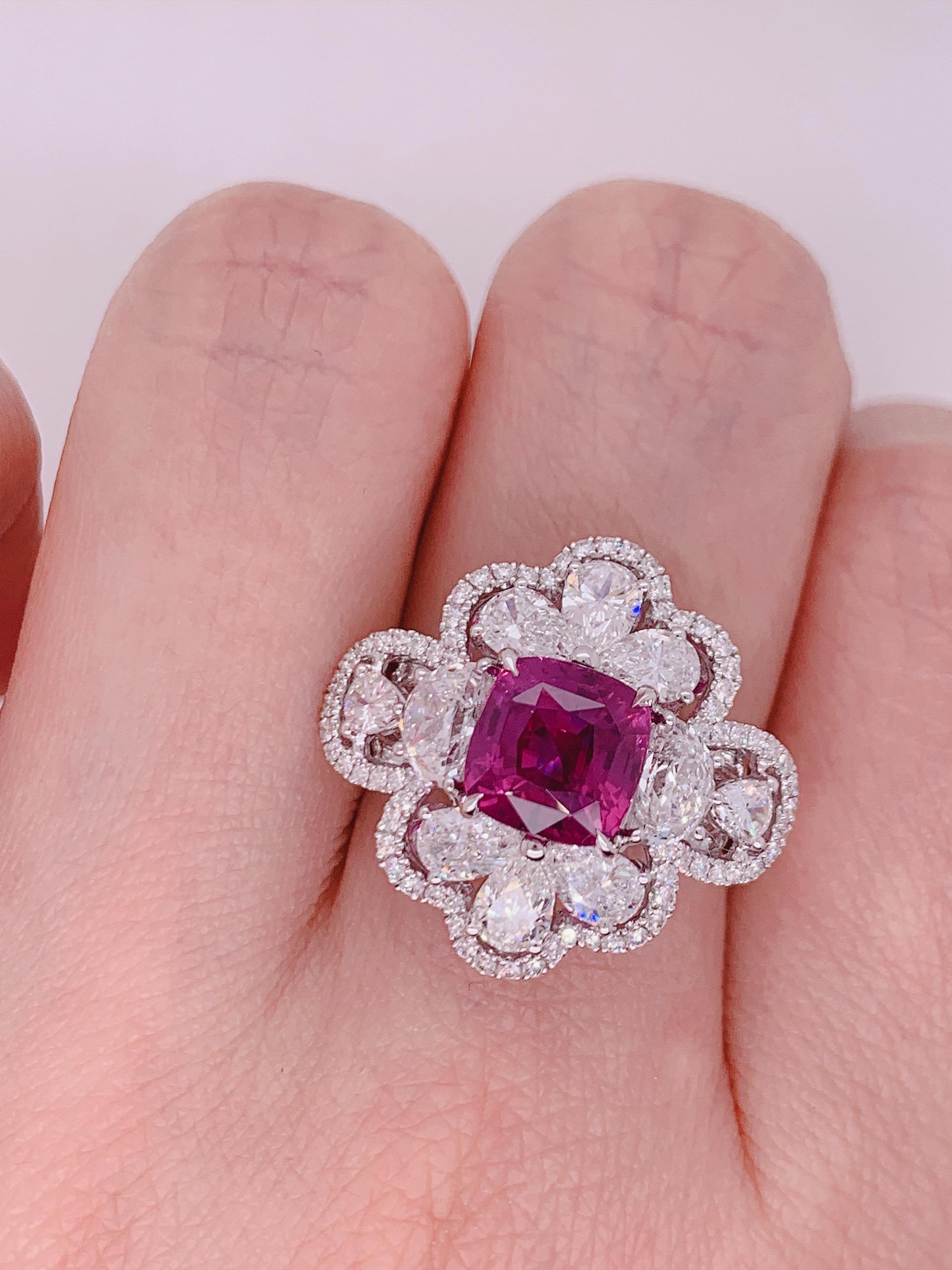 KAHN GRS Certified 3.11 Carat Unheated Pink Sapphire Ring In New Condition For Sale In Tsim Sha Tsui, HK