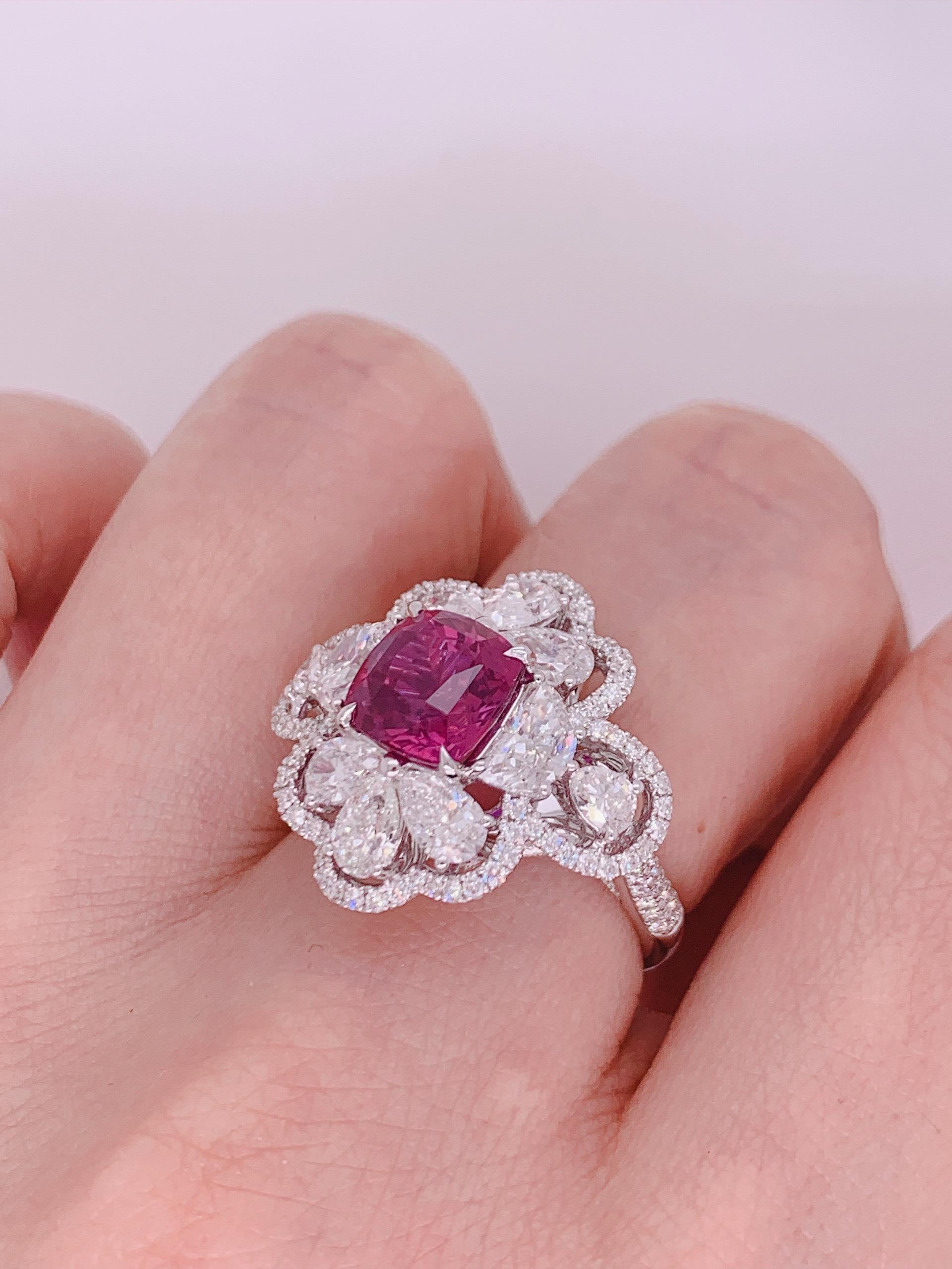 KAHN GRS Certified 3.11 Carat Unheated Pink Sapphire Ring For Sale 2