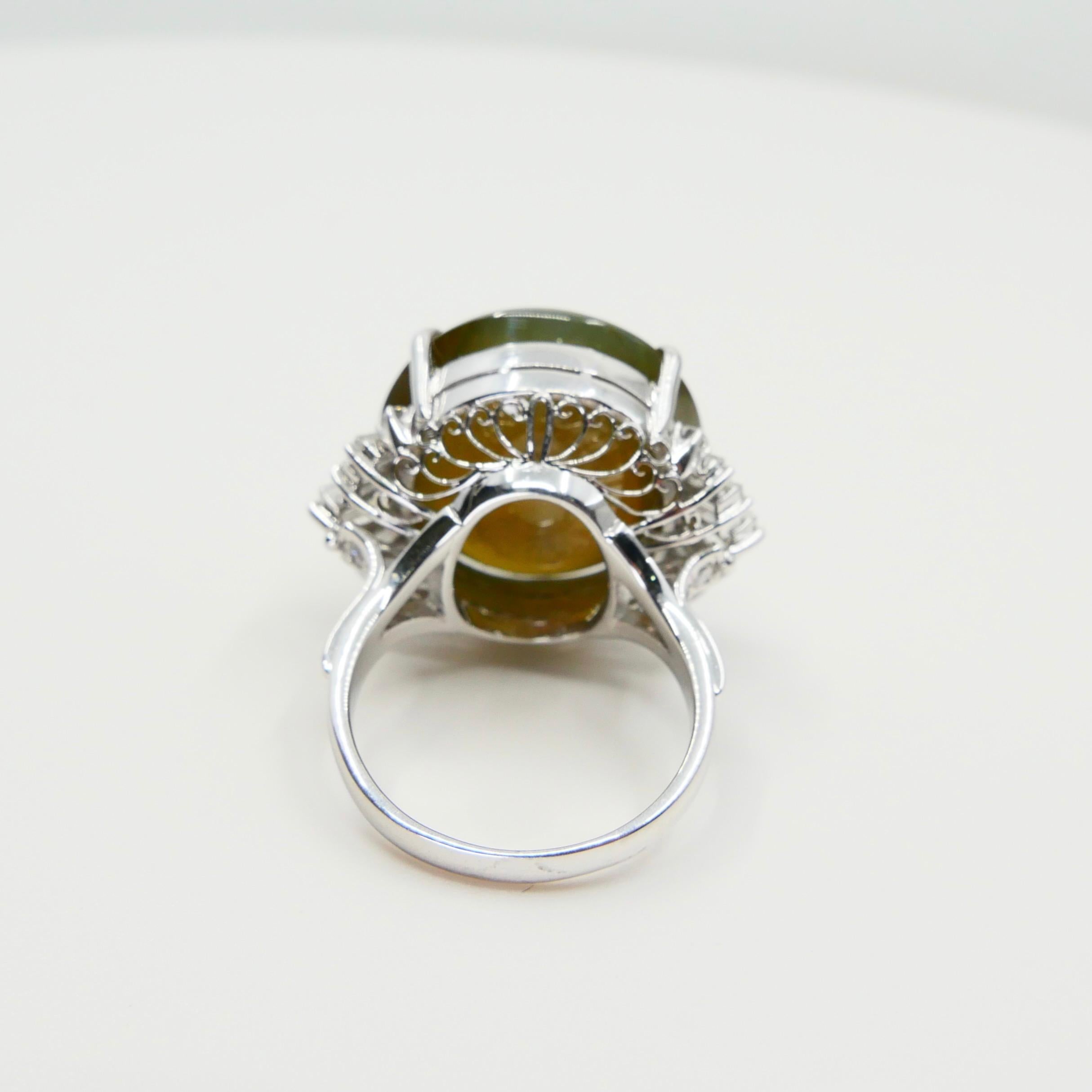 GRS Certified 32.0 Carat Natural Cat's Eye Chrysoberyl Diamond Ring, Massive In Good Condition In Hong Kong, HK