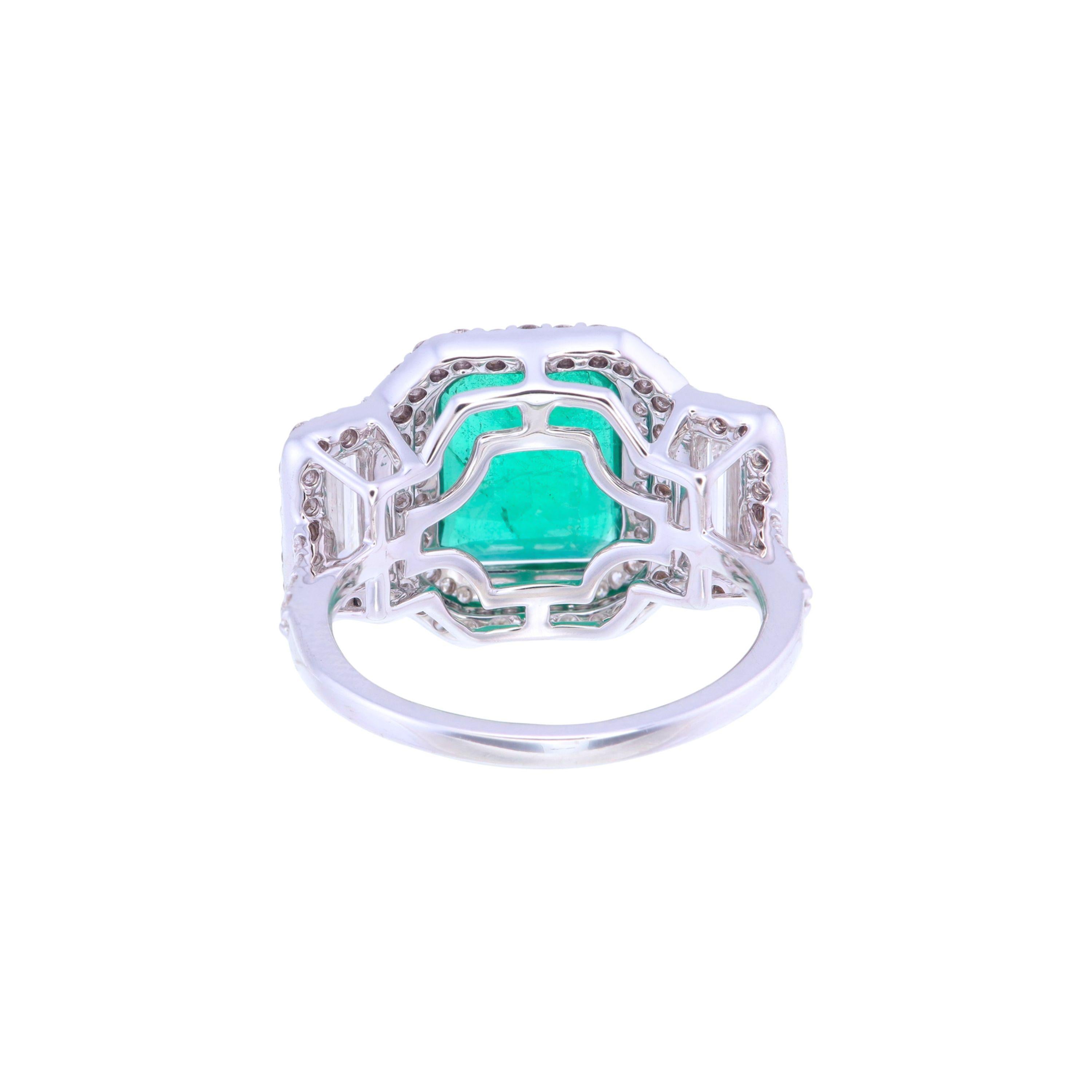 Emerald Cut GRS Certified 3.20 Carat Vivid Green Emerald & Diamond Cocktail Ring For Sale