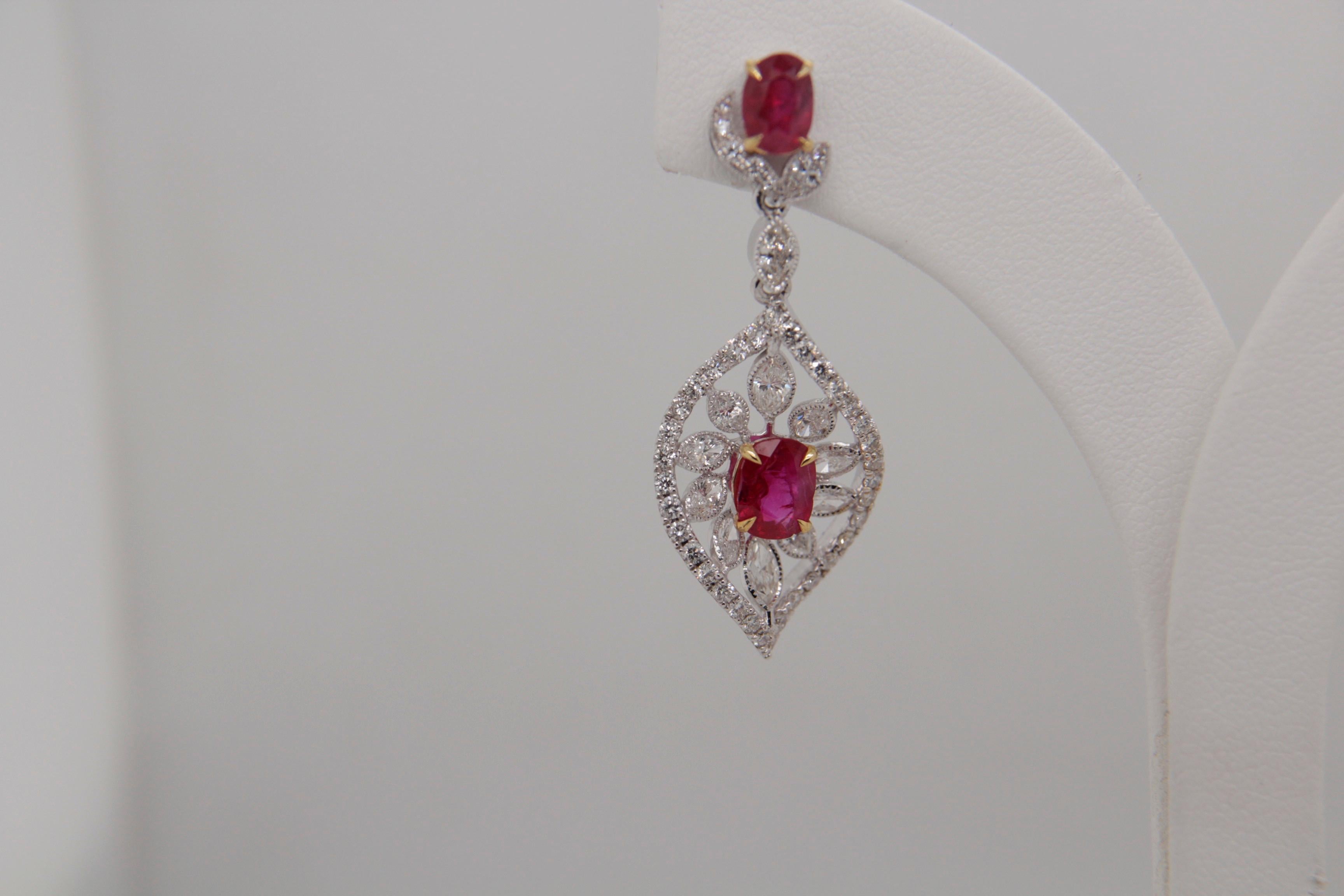 GRS Certified 3.22 Carat Burmese No Heat Pigeon Blood Ruby and Diamond Earrings In New Condition For Sale In Bangkok, TH