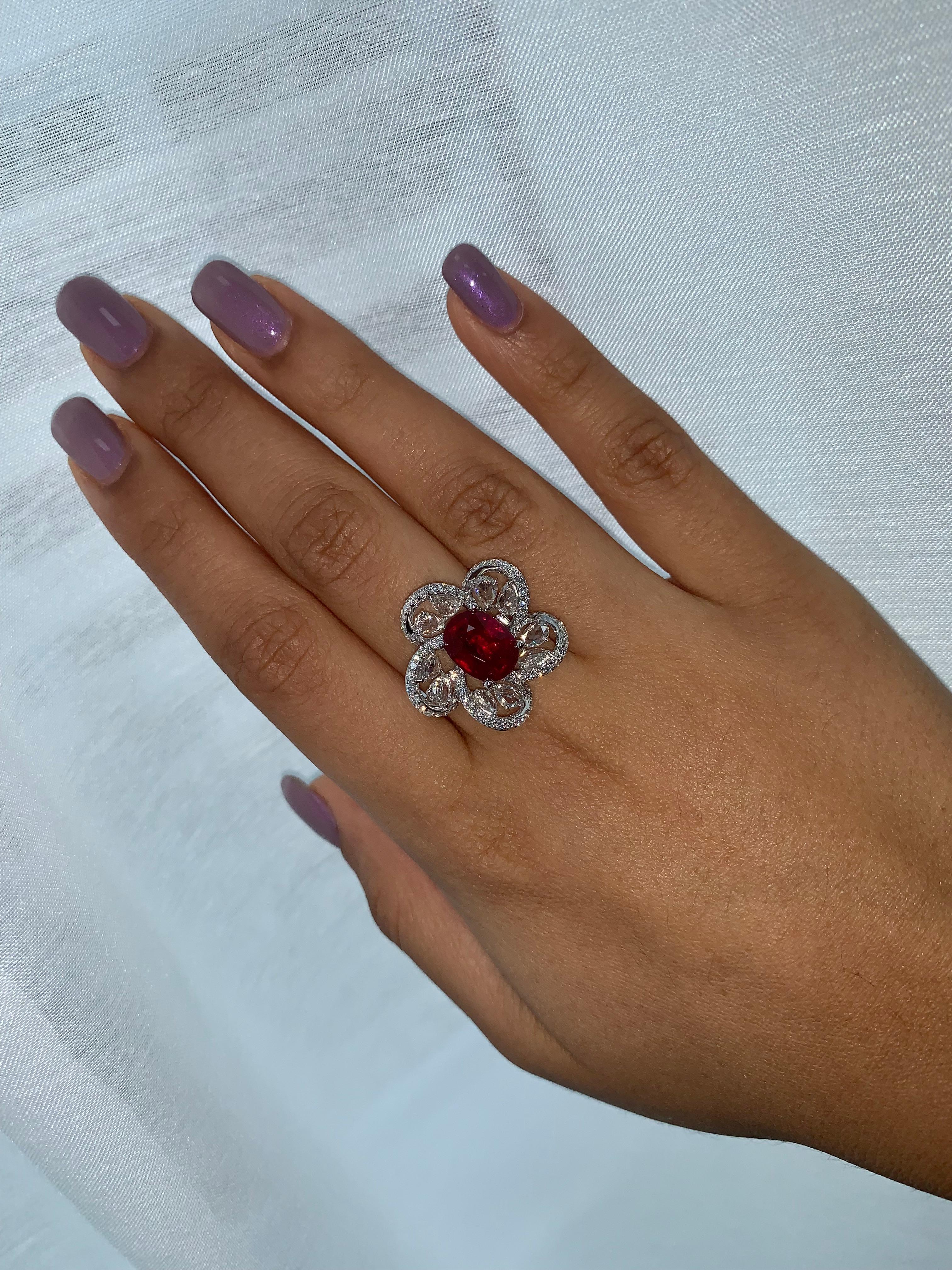 Contemporary GRS Certified 3.29 Carat Ruby and Diamond Ring in 18 Karat White Gold For Sale