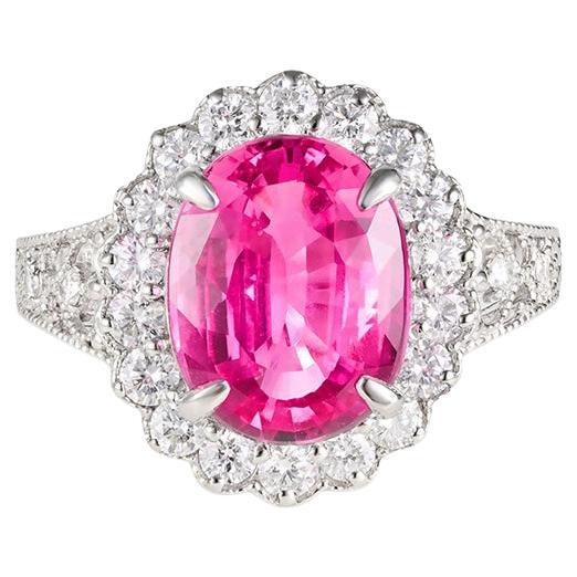 GRS Certified 3.5 carat Exceptional Pink Sapphire & Diamond Halo Platinum Ring For Sale
